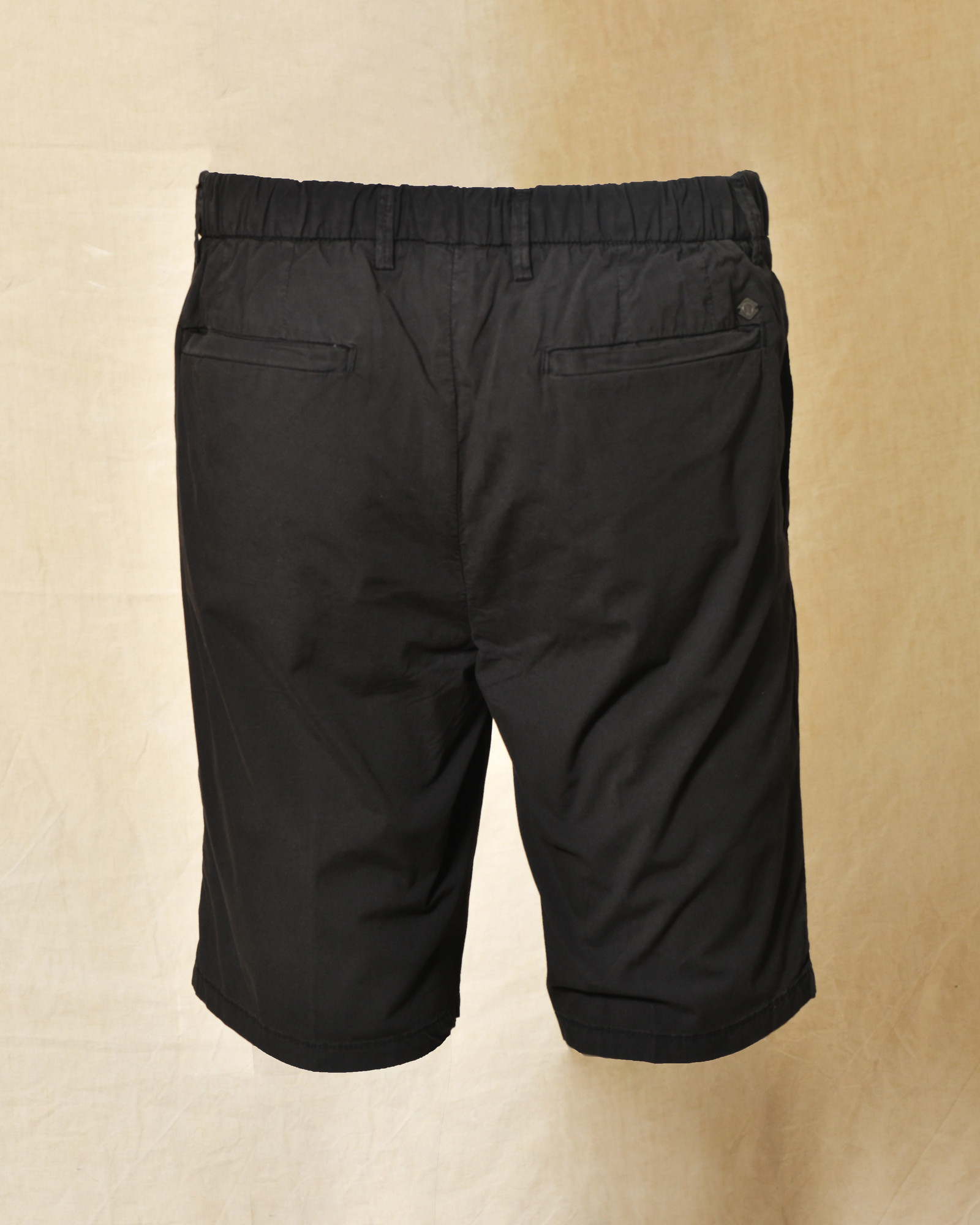 Short chino noir à taille ajustable Over-D