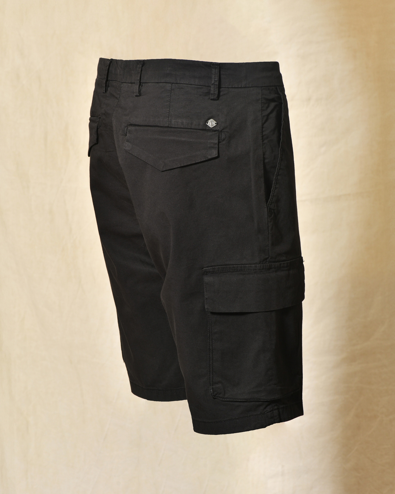 Short cargo noir Over-D