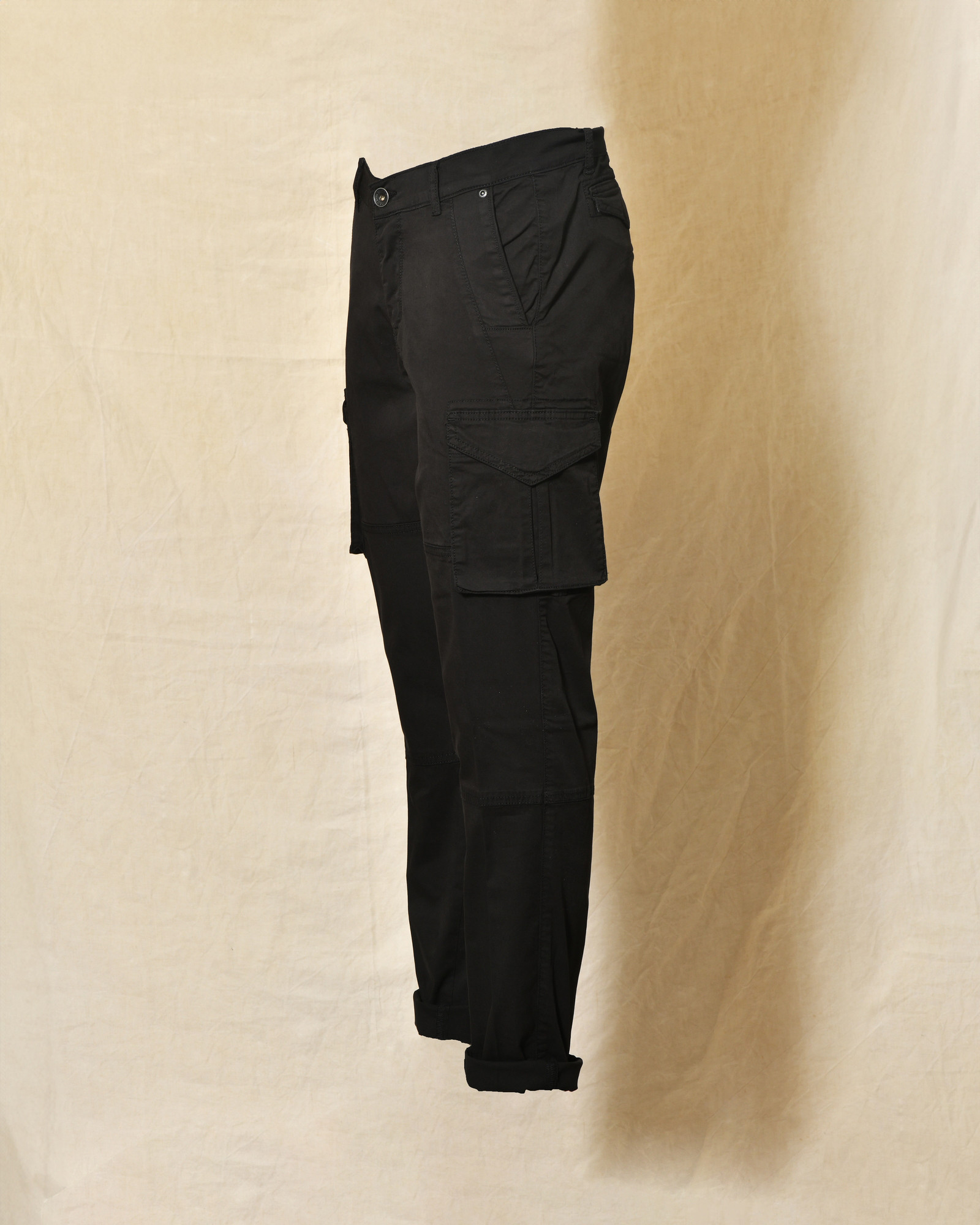 Pantalon cargo noir Over-D