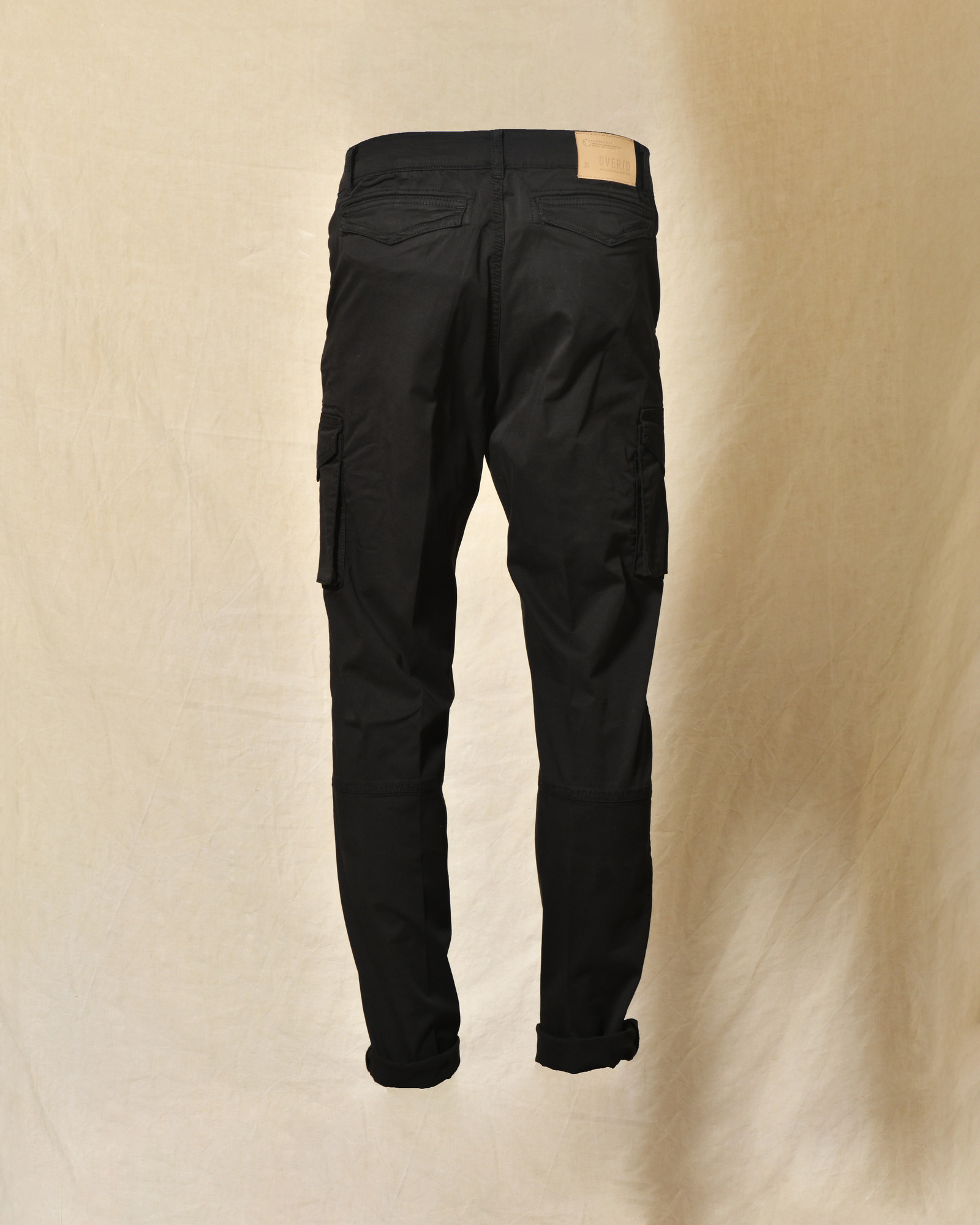 Pantalon cargo noir Over-D
