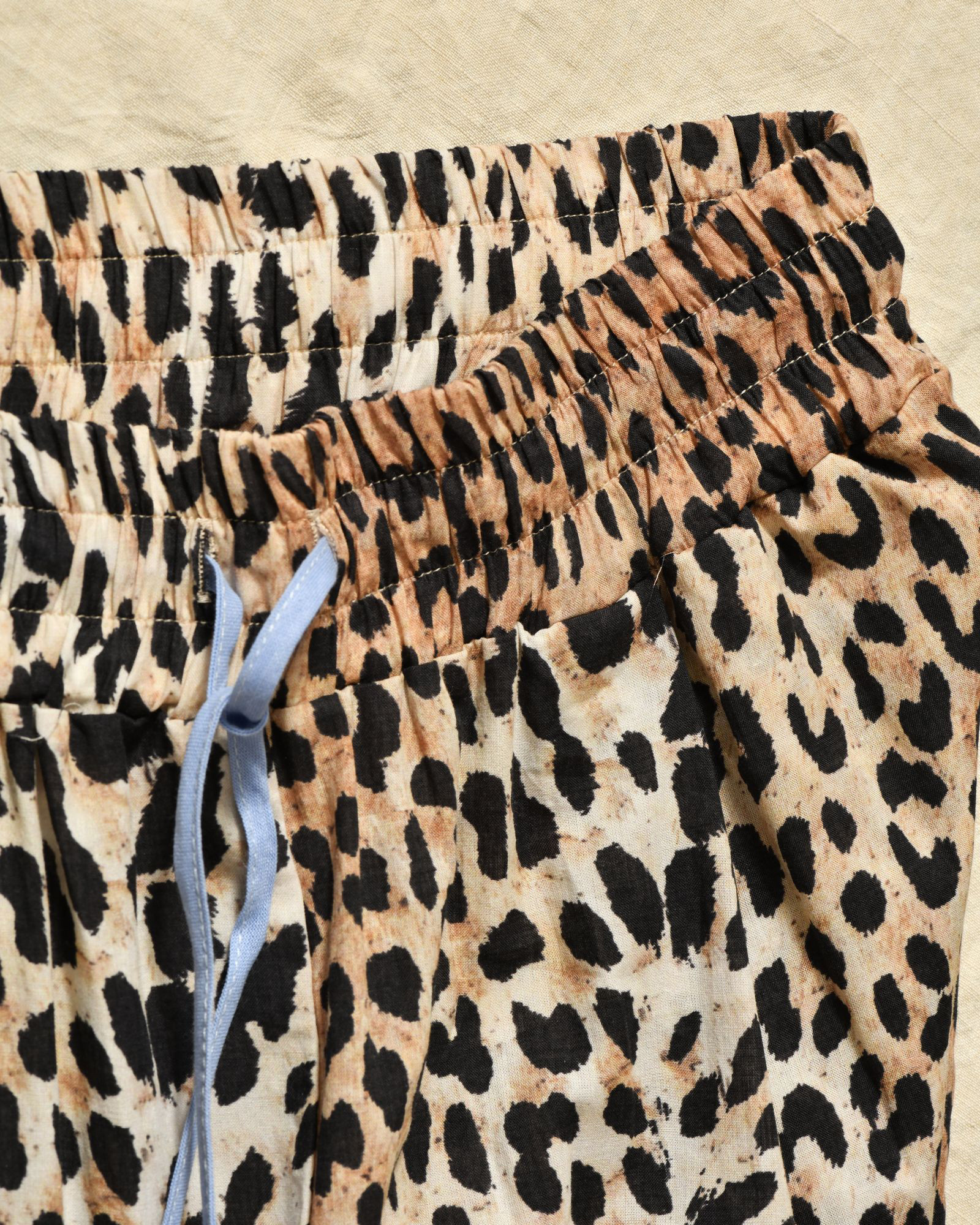 Pantalon palazzo imprimé léopard à taille élastique Front Street