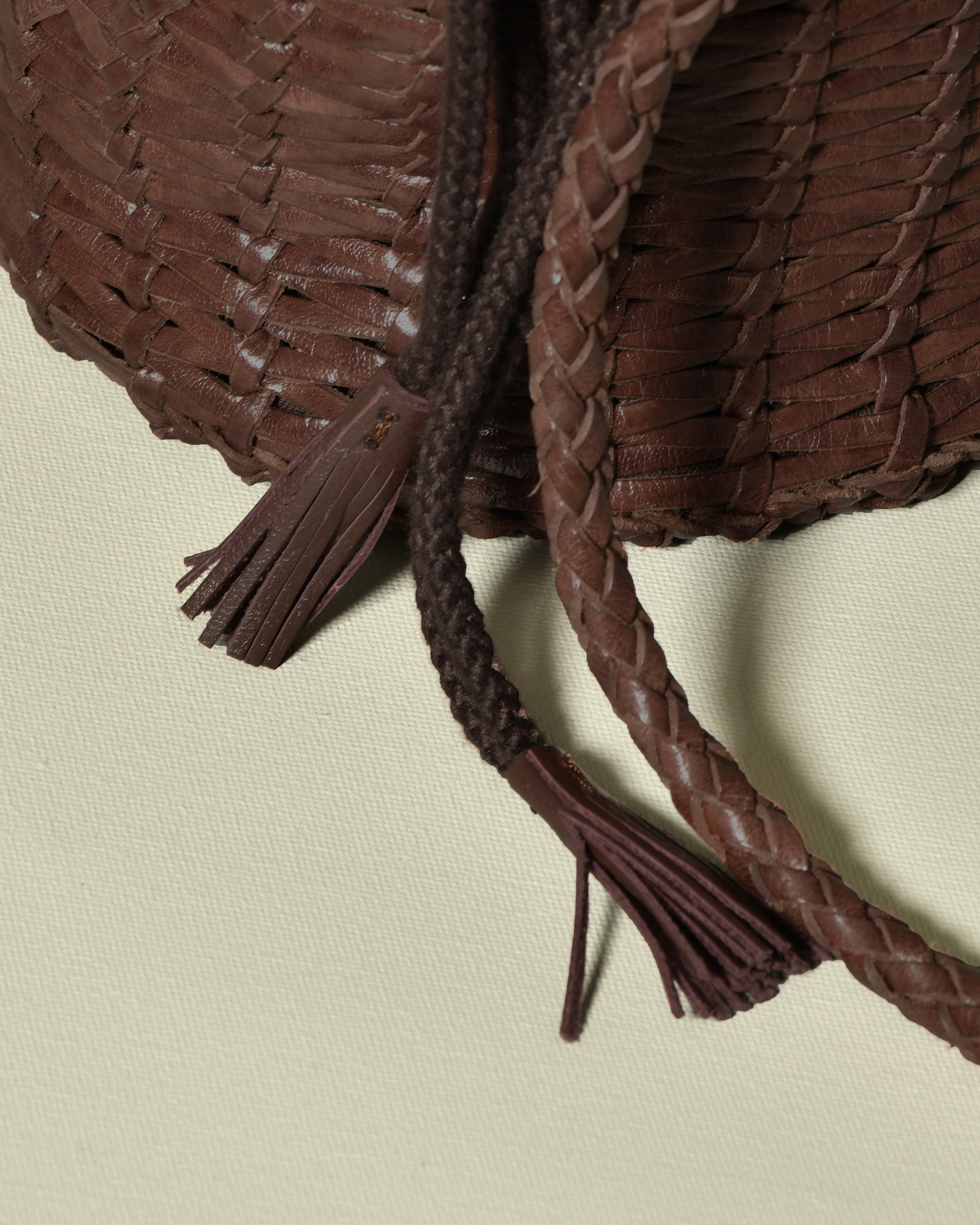 Sac sceau tressé bordeaux à bandoulière Dragon Diffusion