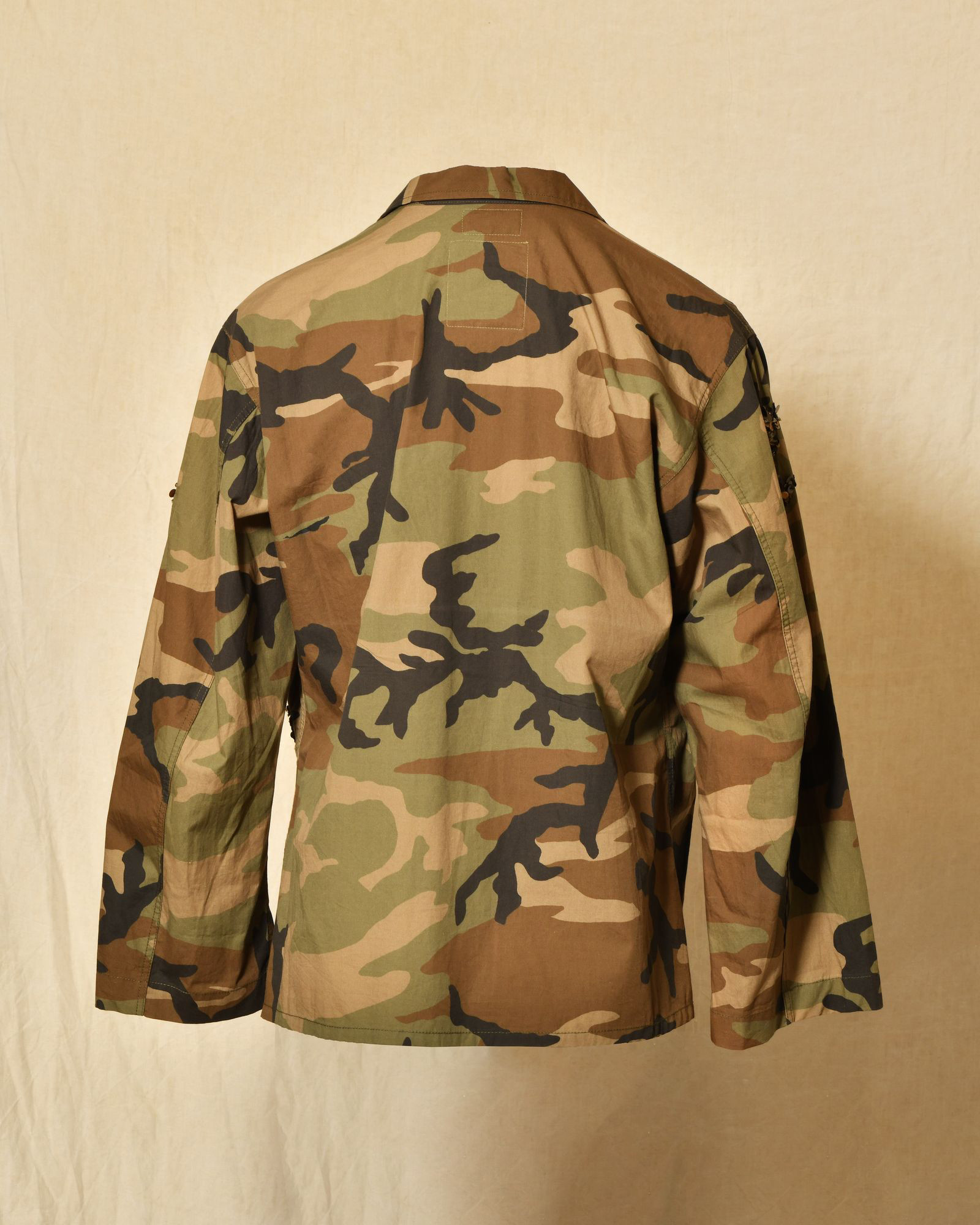 Veste légère militaire camouflage à sequins Front Street