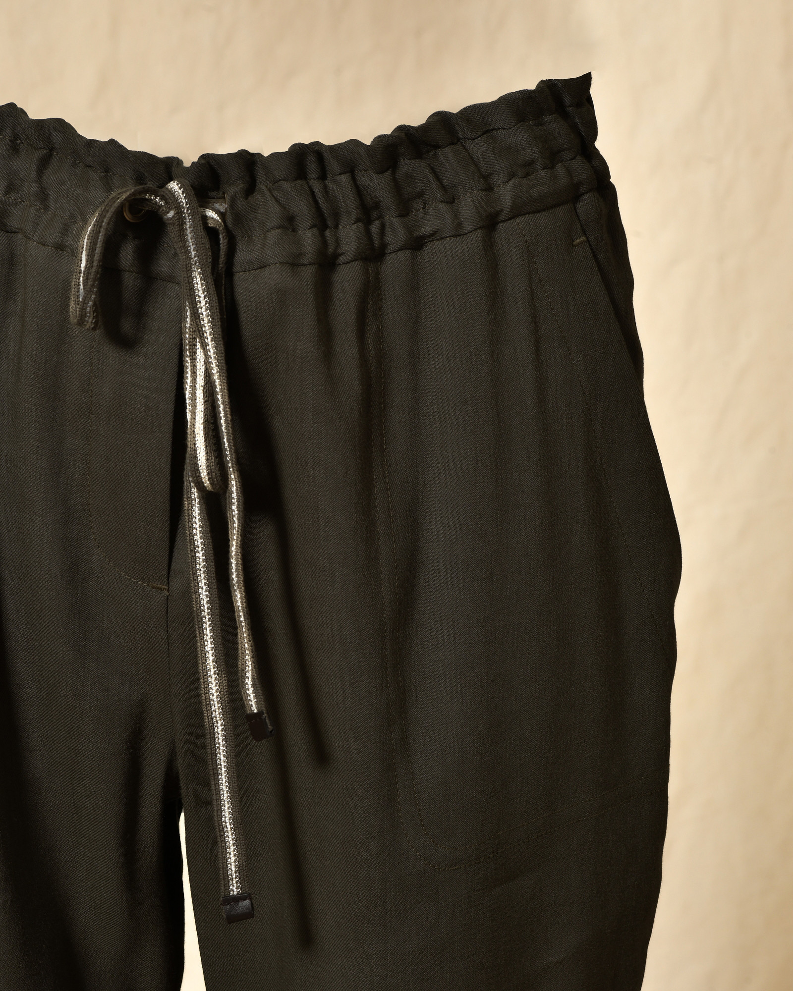 Pantalon jogging en lin kaki Lorena Antoniazzi