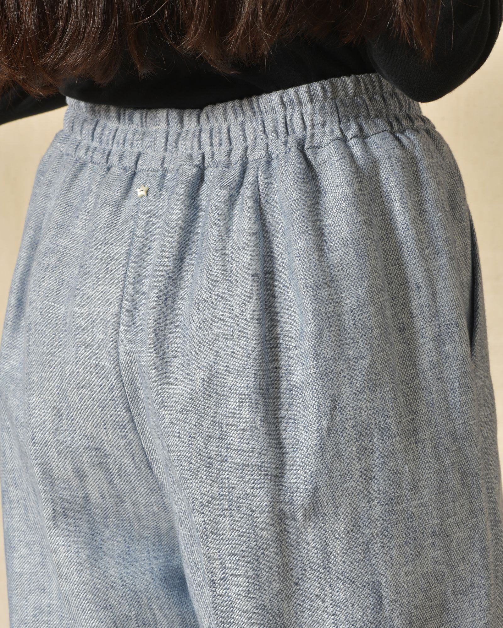 Pantalon en lin bleu Lorena Antoniazzi