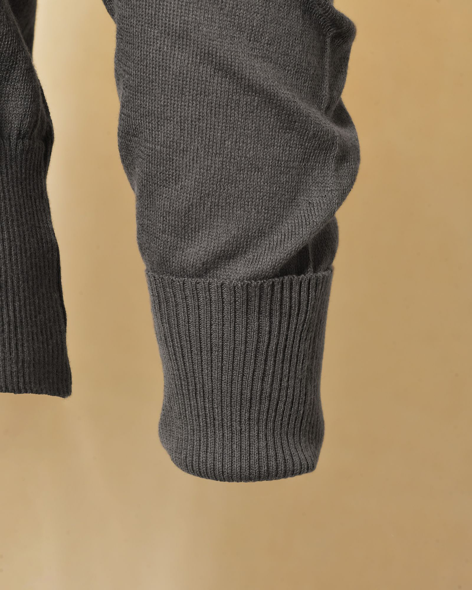 Pull fin en maille gris Emma White