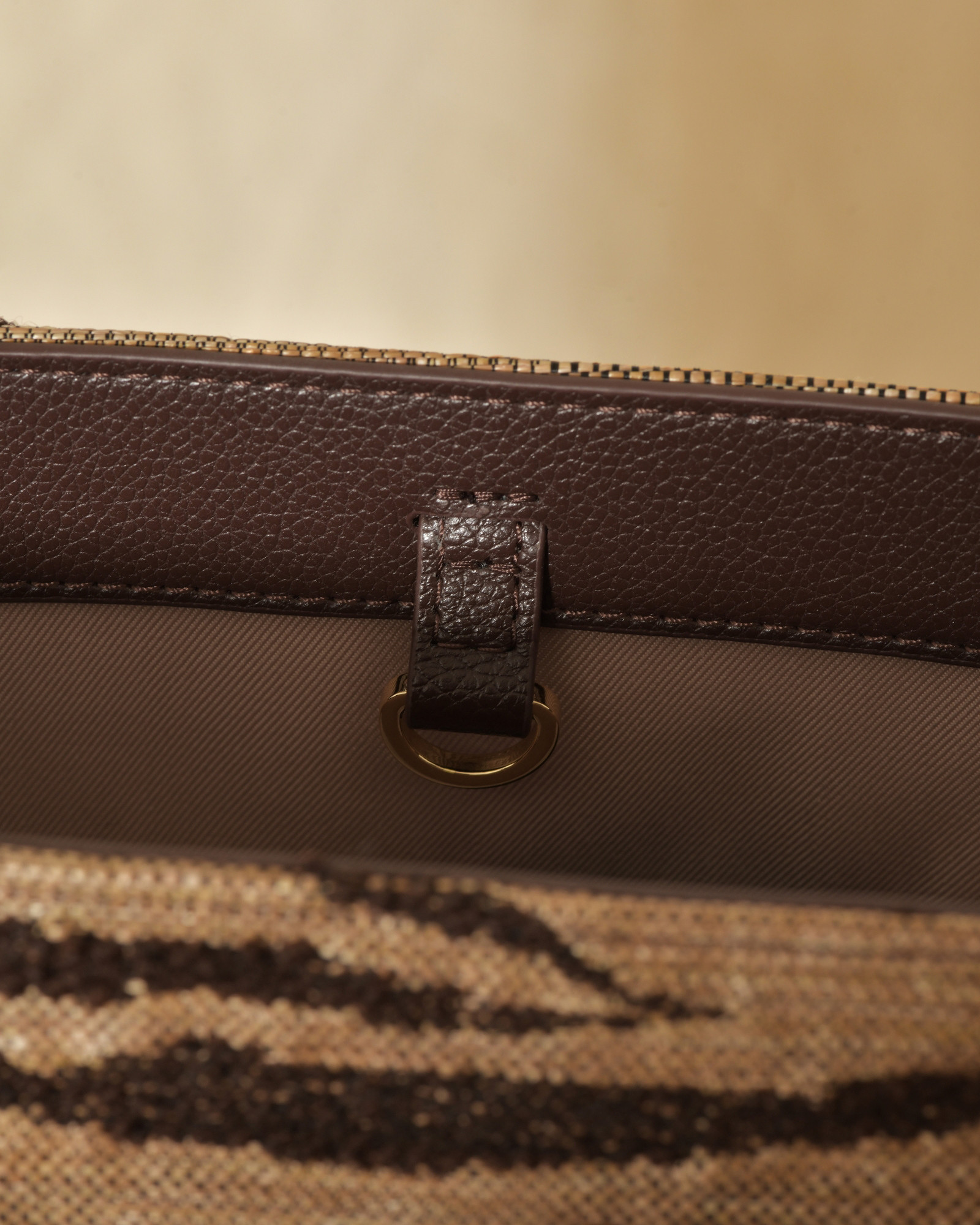 Sac cabas à motif félin en cuir Elisabetta Franchi