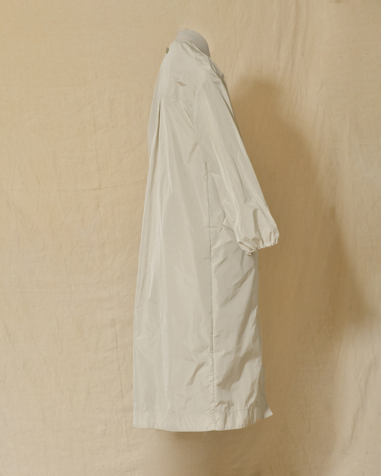 Veste longue imperméable crème Lorena Antoniazzi