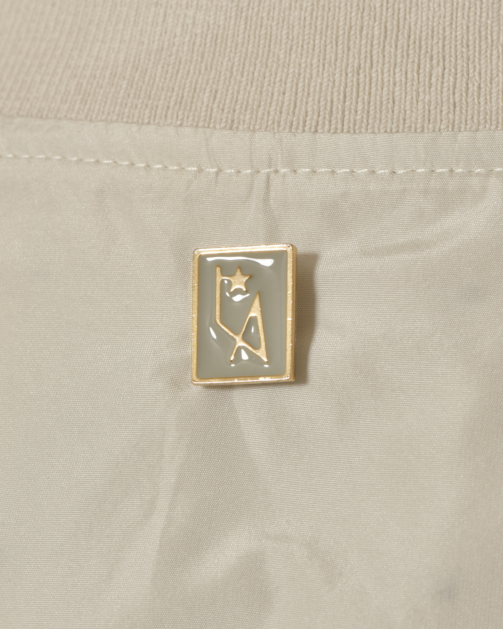 Veste bomber imperméable crème Lorena Antoniazzi