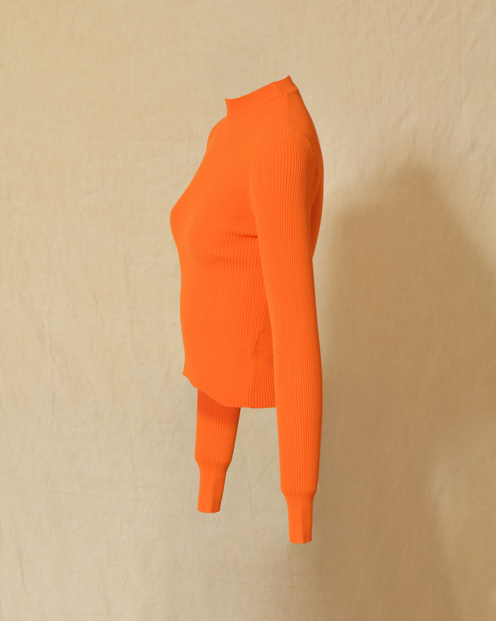 Pull en maille fin orange Emma White