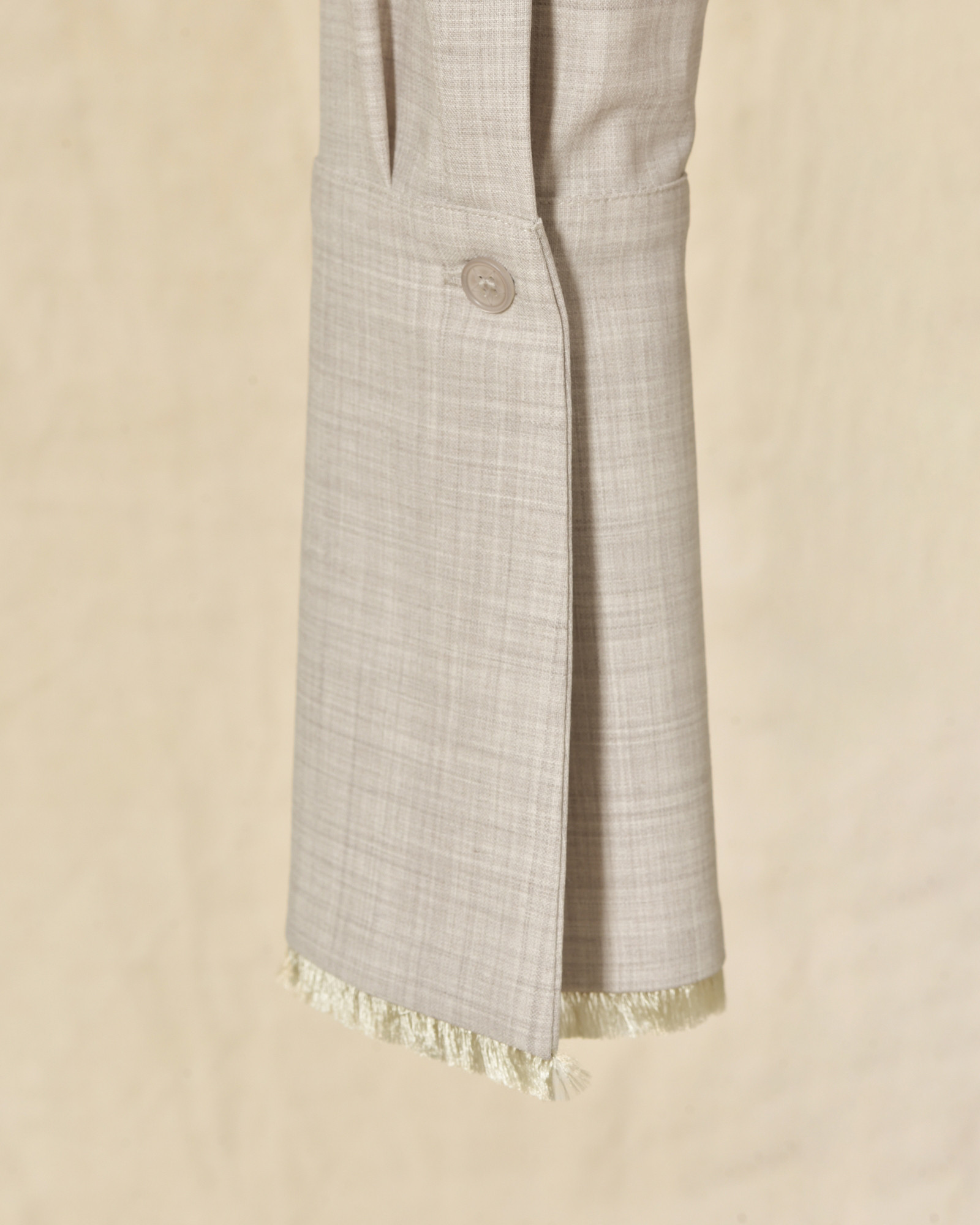 Chemise beige à bords frangés Lorena Antoniazzi