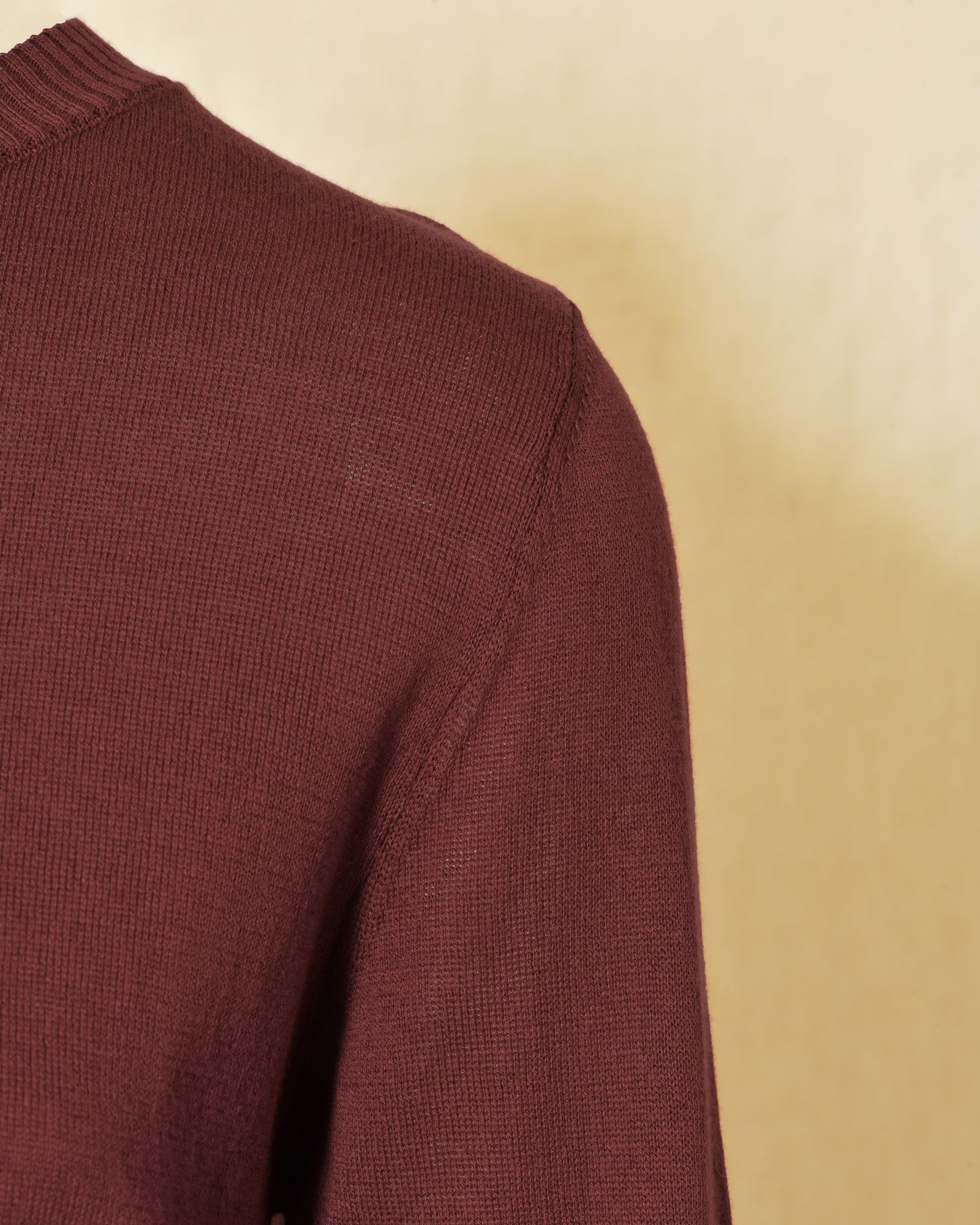 Pull en maille fin bordeaux Emma White