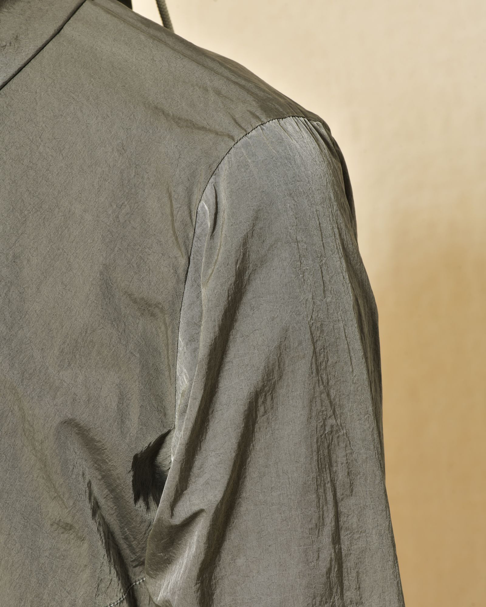 Veste coupe vent à capuche kaki Keeling