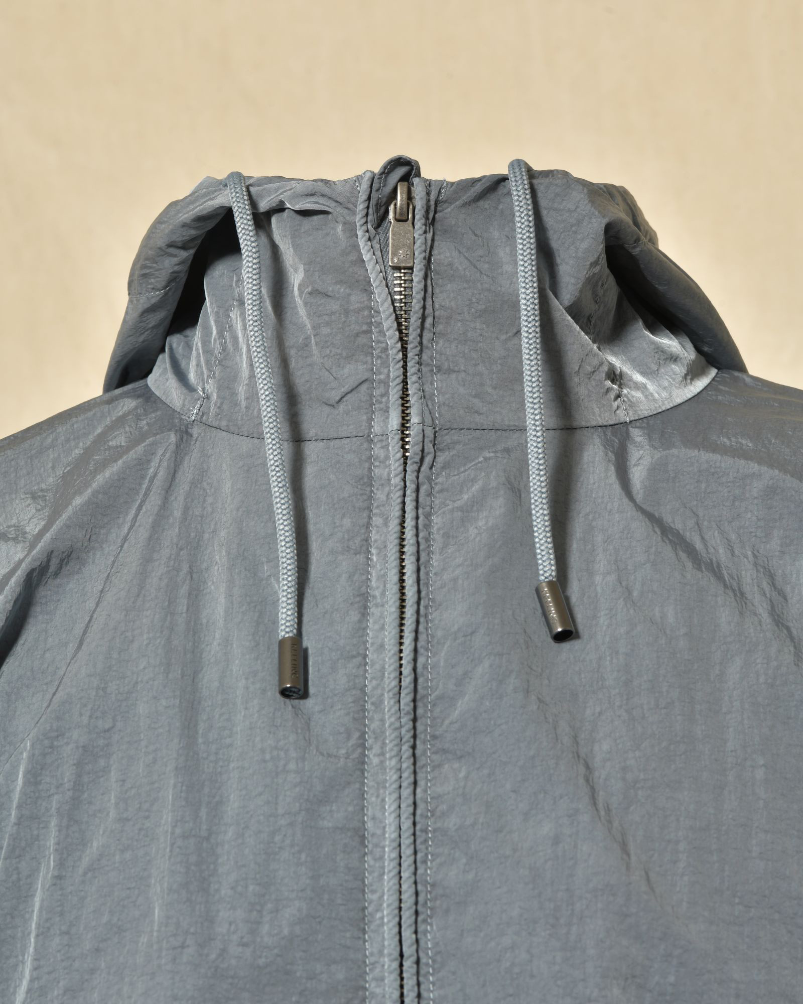 Veste coupe vent à capuche bleu Keeling