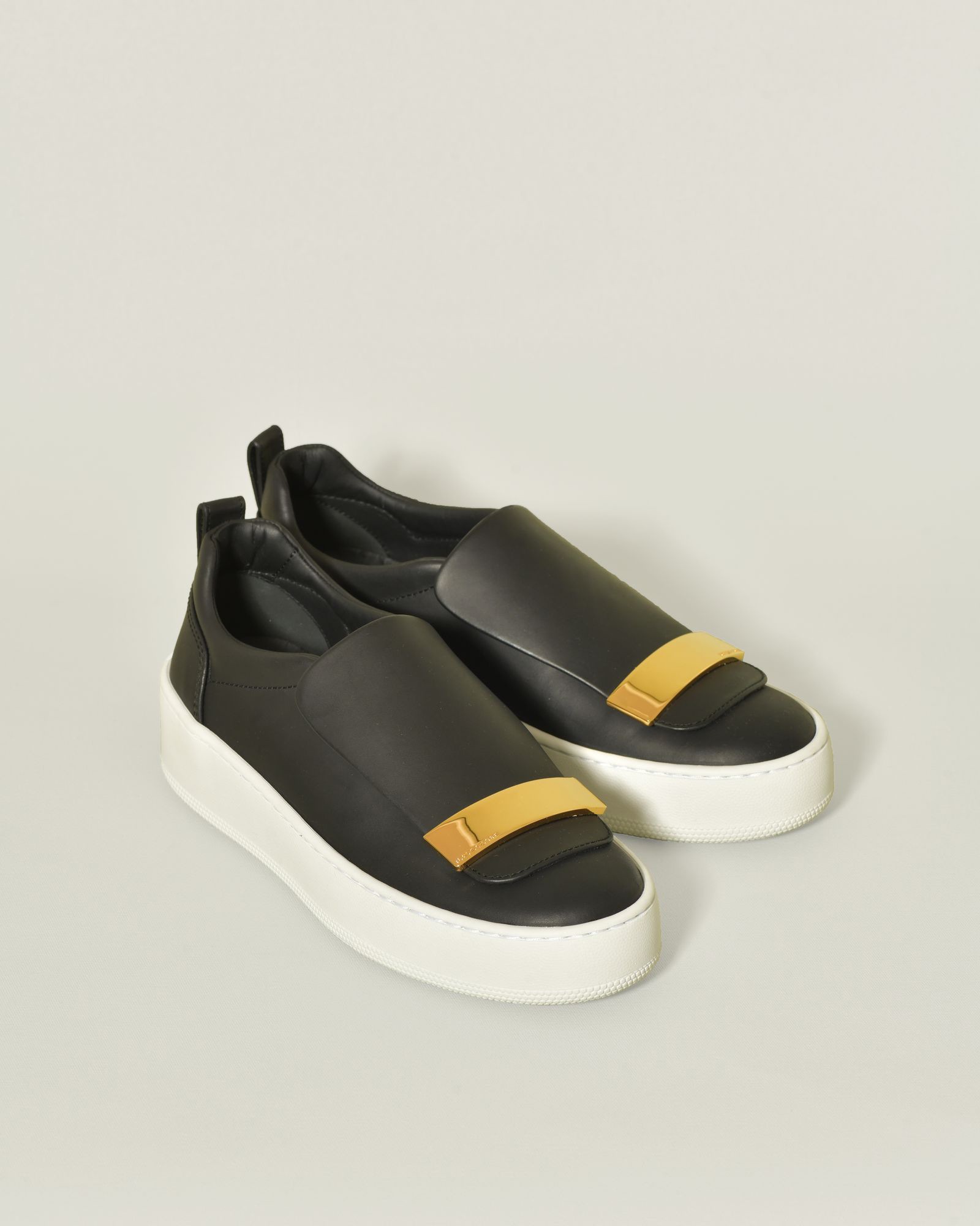 Sneakers en cuir noir à plateforme légère Sergio Rossi