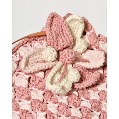 Sac en maille crochet rose à fleur appliquée Caterina Bertini