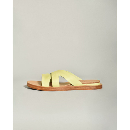 Sandales plates vertes en cuir Brador