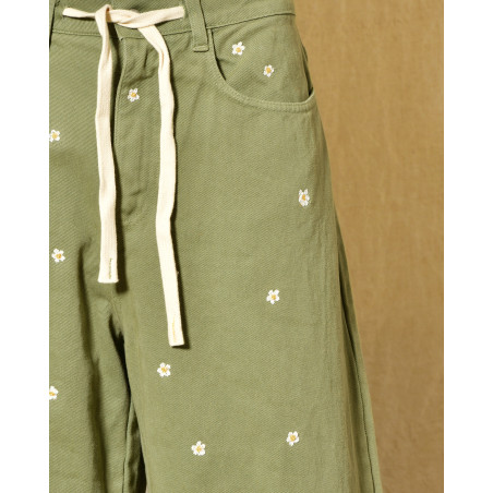 Jean large kaki à broderies marguerite Front Street
