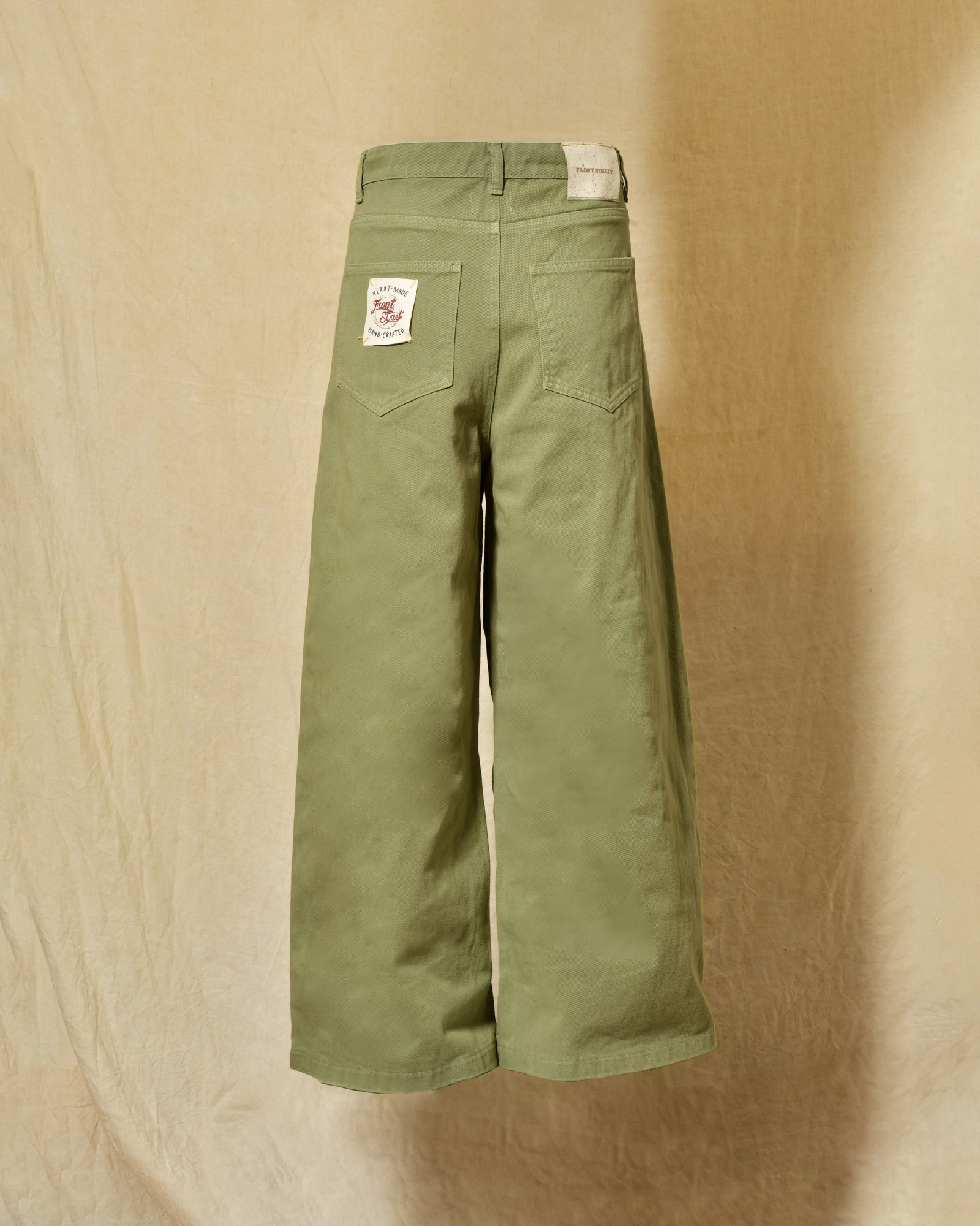 Jean large kaki à broderies marguerite Front Street