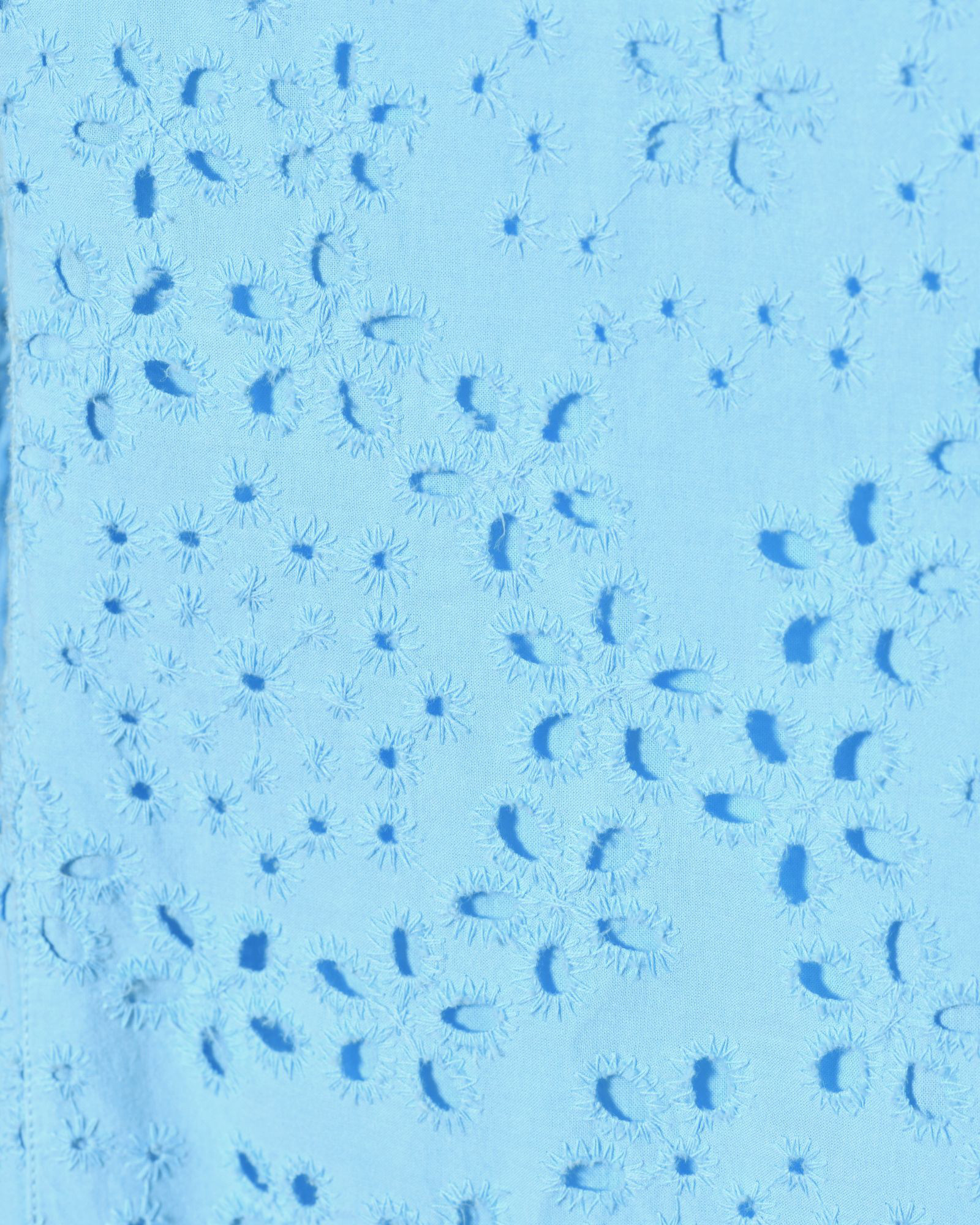 Robe évasée bleu ciel en broderie anglaise Inova