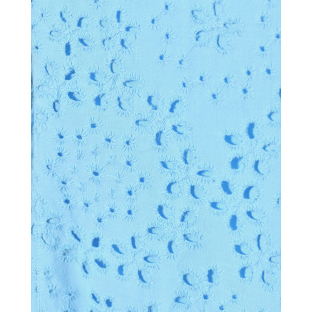 Robe évasée bleu ciel en broderie anglaise Inova