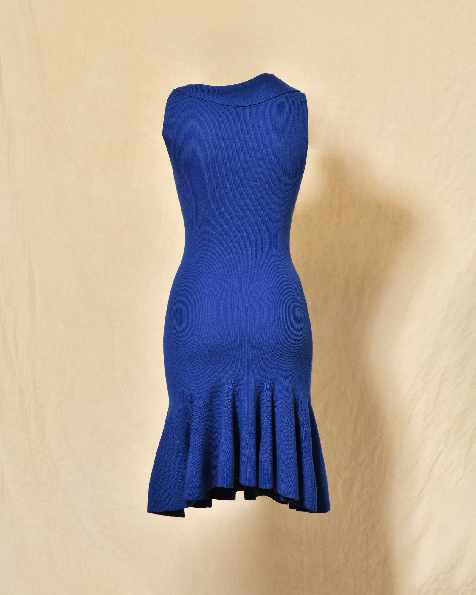 Robe en laine bleue roi Alexander McQueen