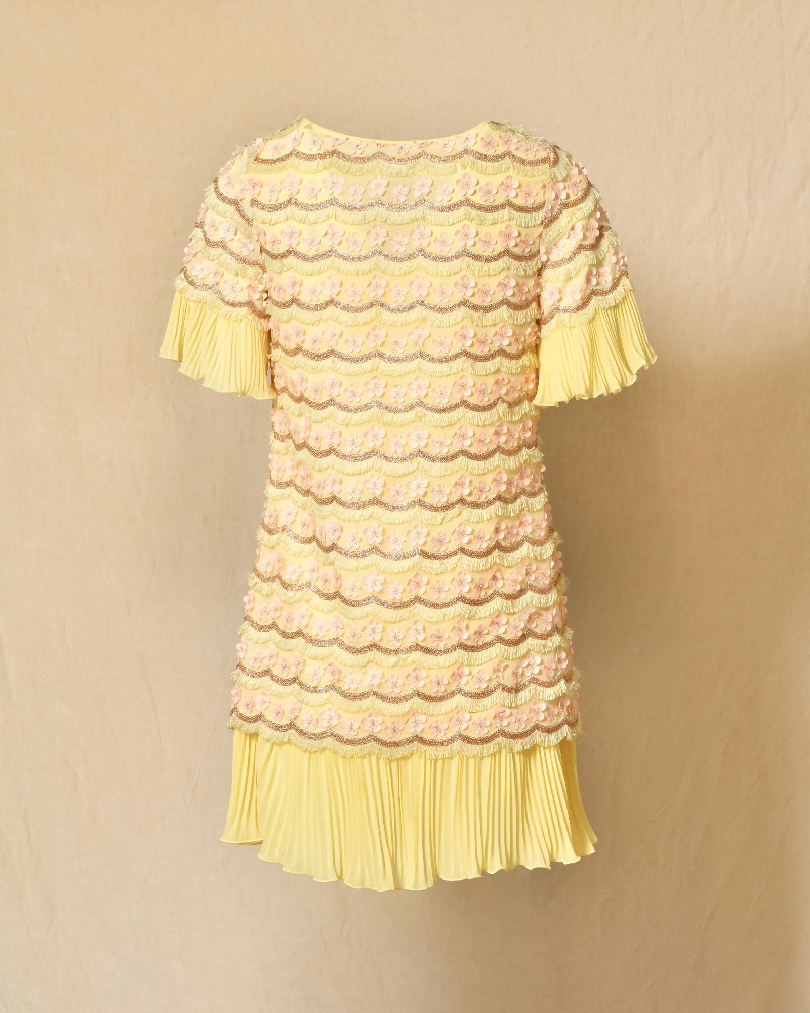 Robe élégante jaune pâle à broderies fleuris Edward Achour