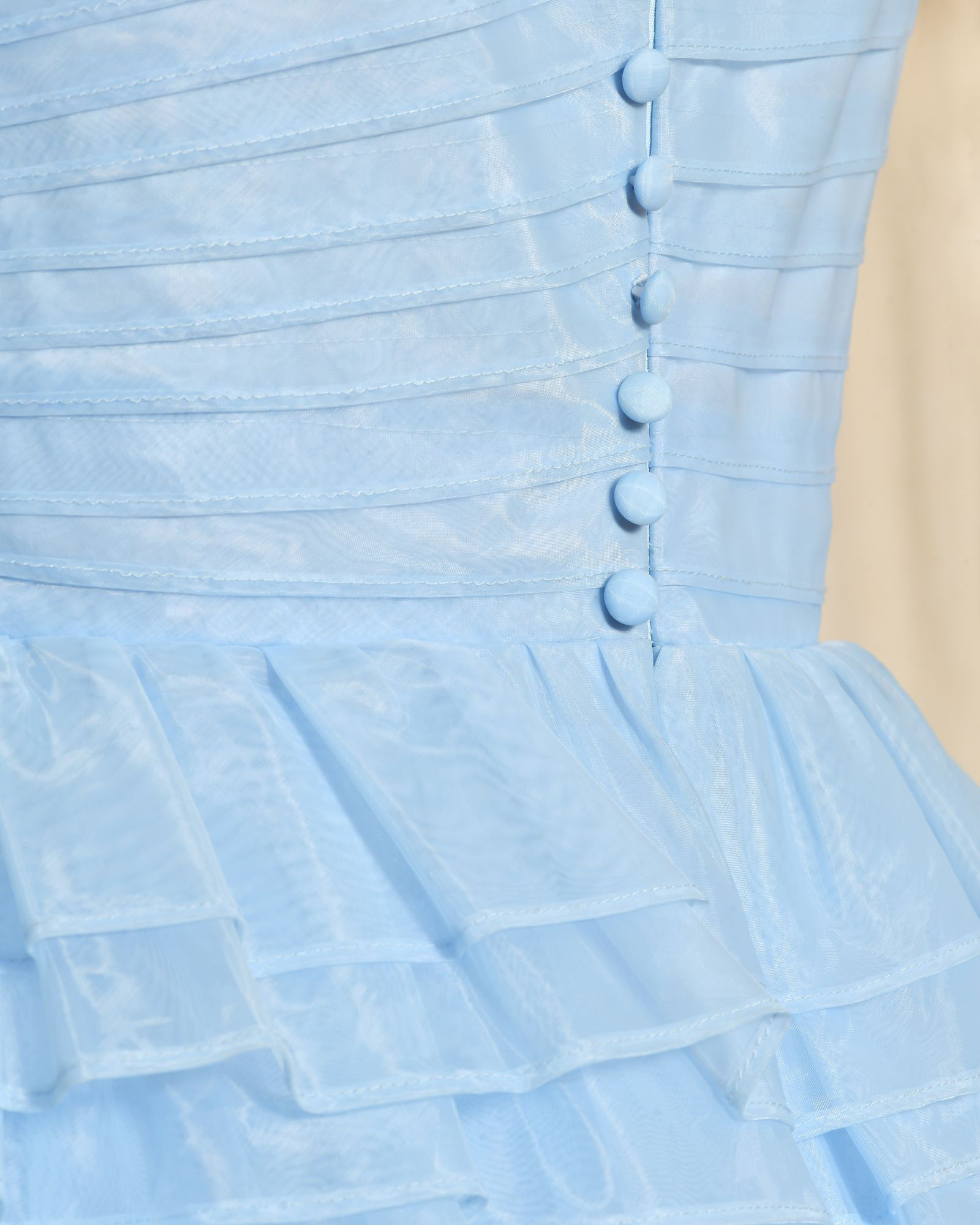 Robe patineuse bleu pastel volantée Edward Achour