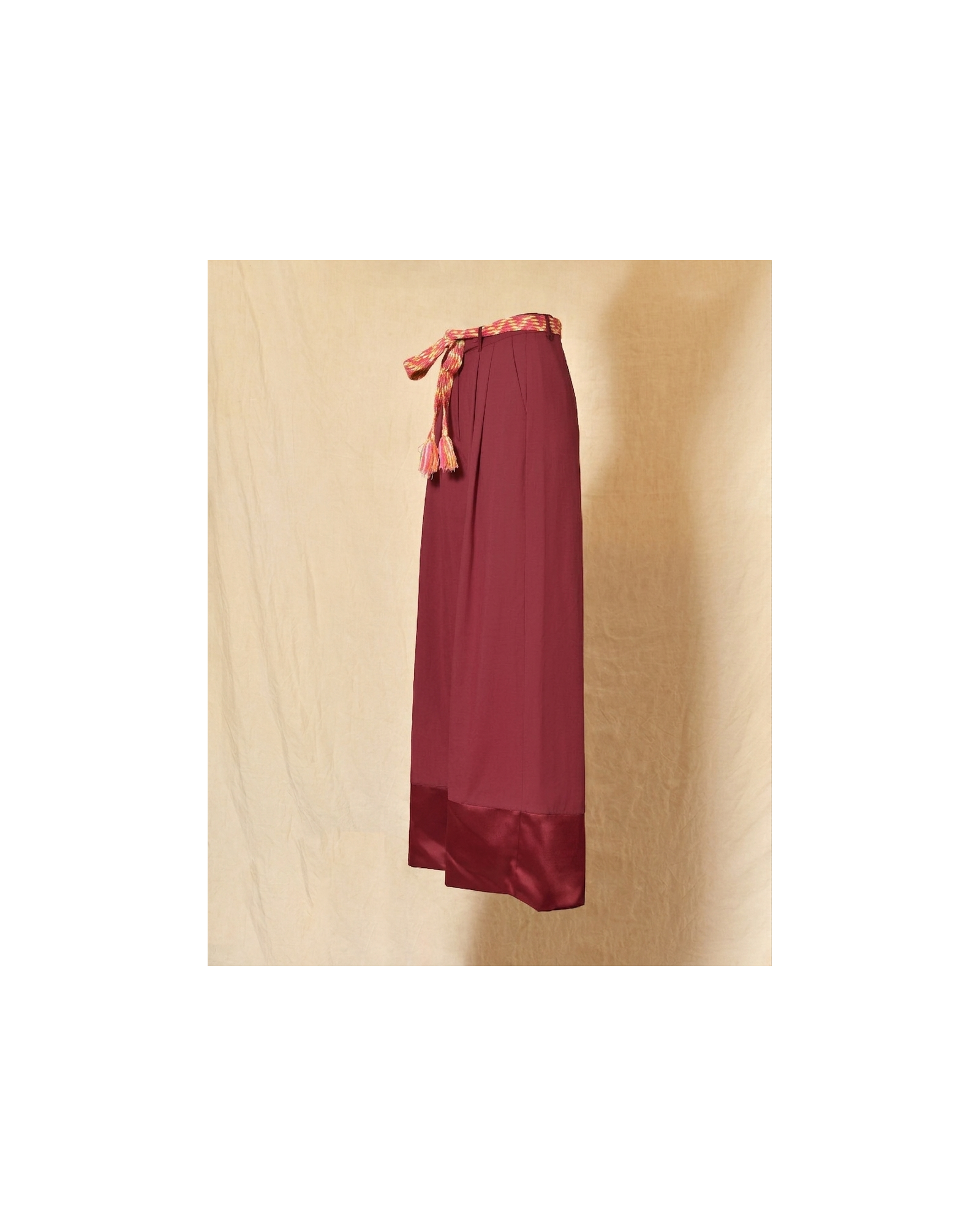 Pantalon palazzo bordeaux à ceinture tressée Front Street