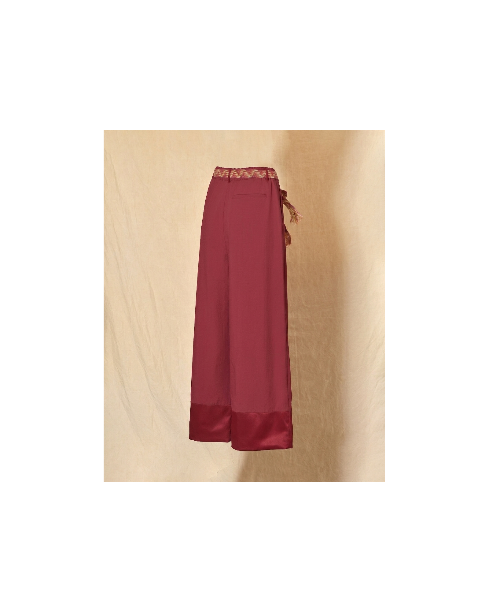 Pantalon palazzo bordeaux à ceinture tressée Front Street
