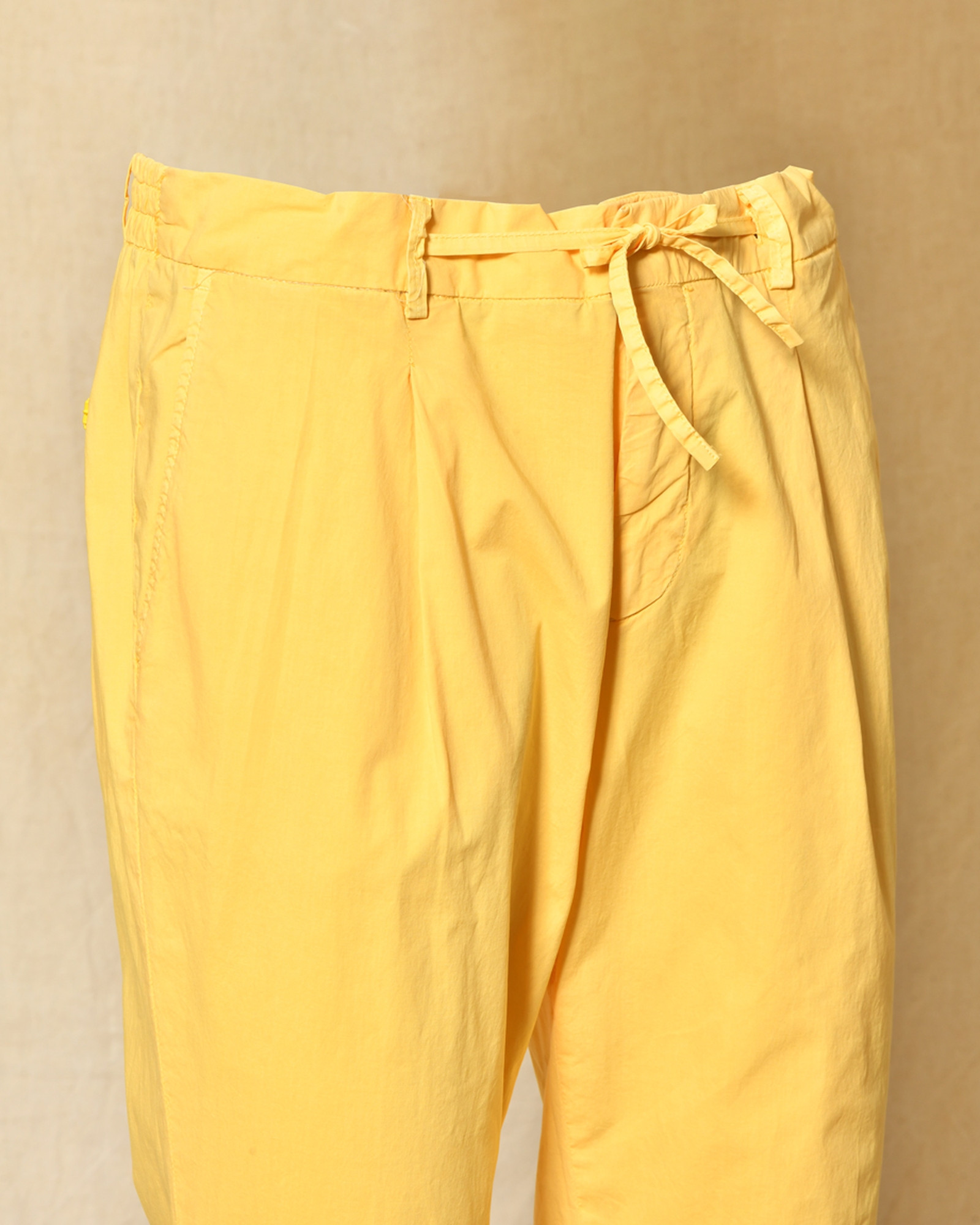 Pantalon fuselé jaune Manuel Ritz
