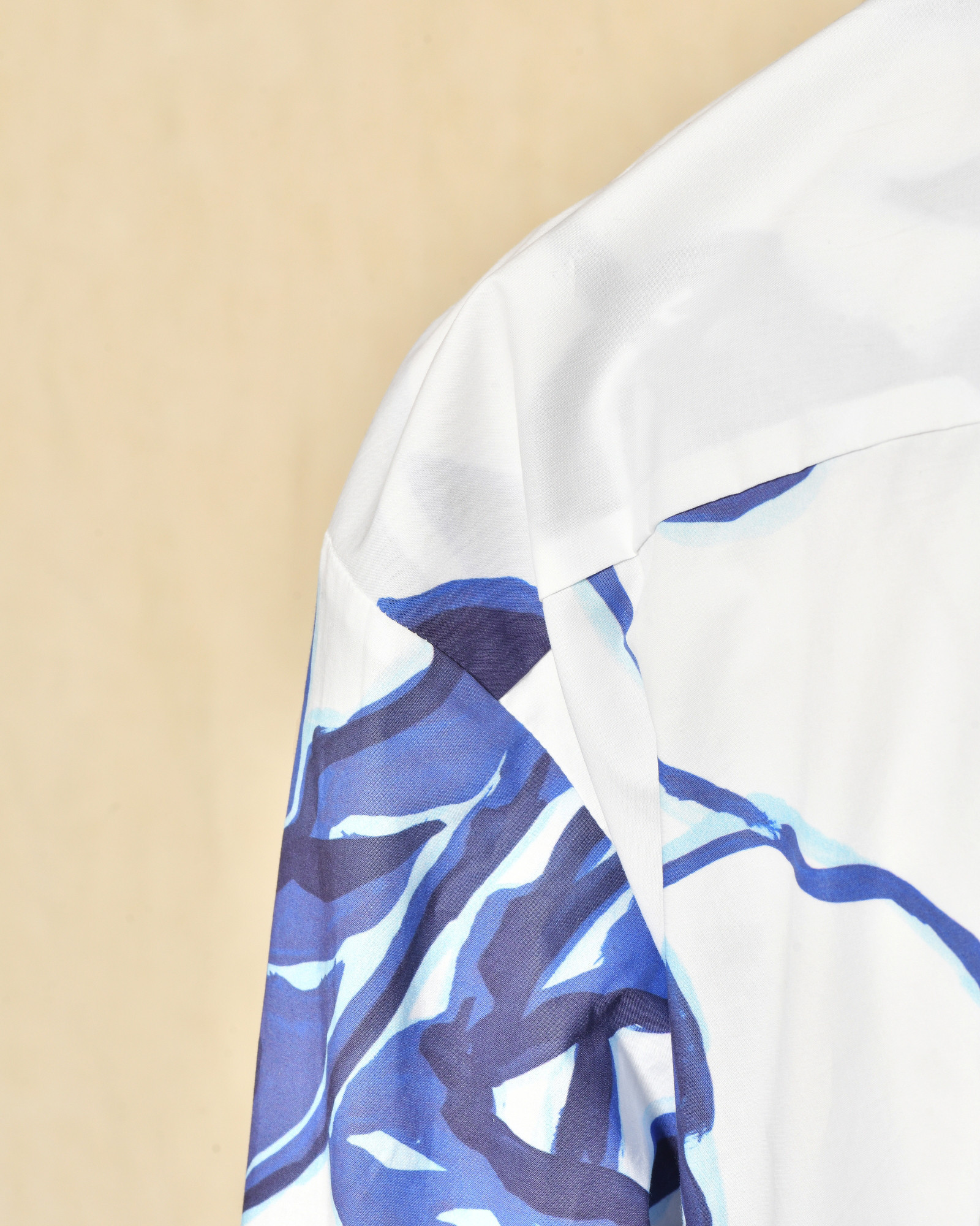 Chemise blanche à imprimé bleu Lady Cotton