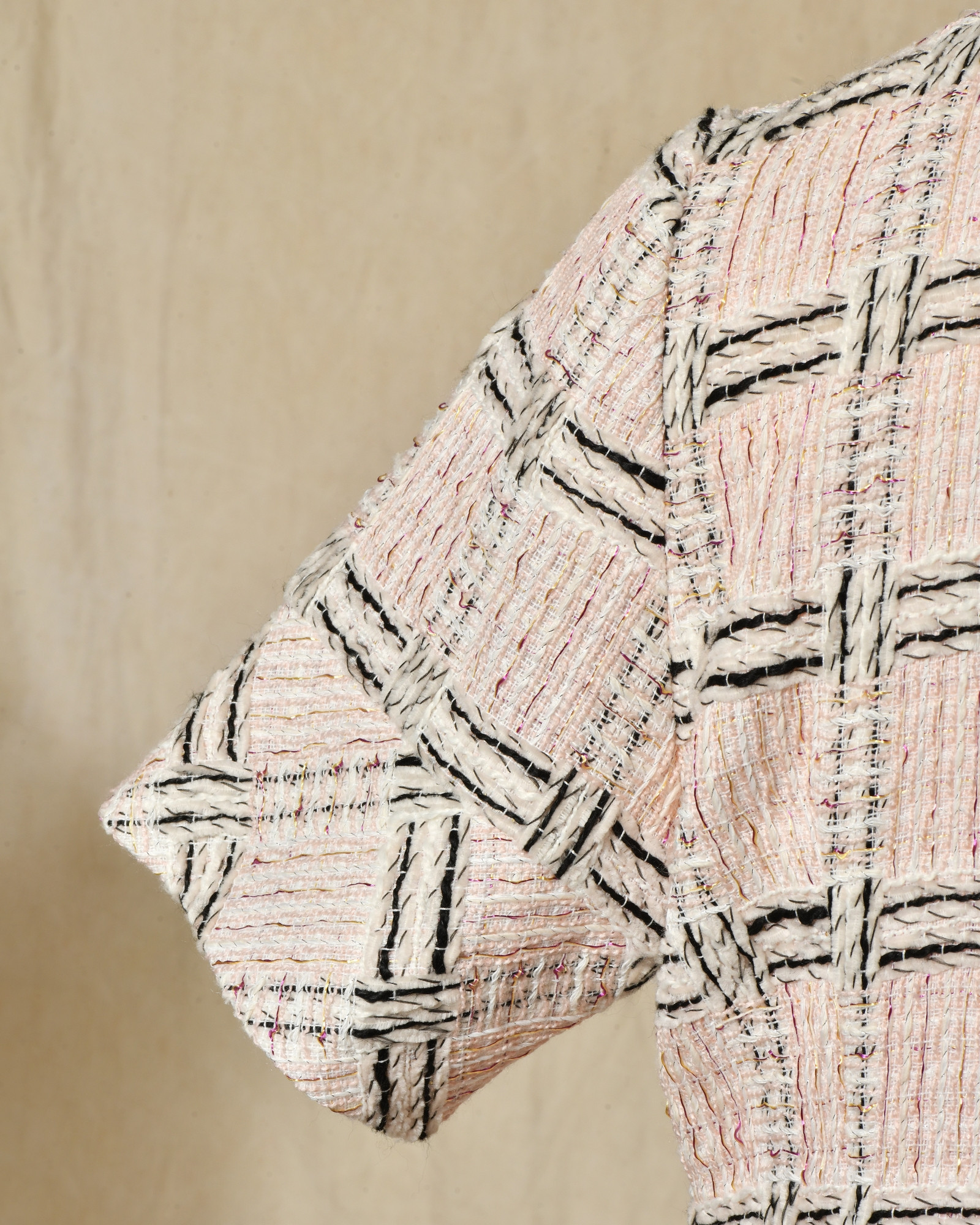 Robe en tweed rose à carreaux Edward Achour