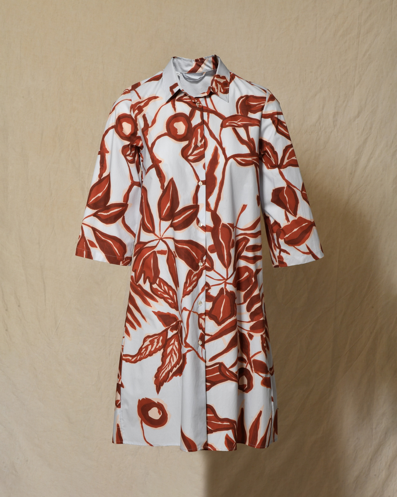 Robe bleue à imprimé florale rouge Lady Cotton