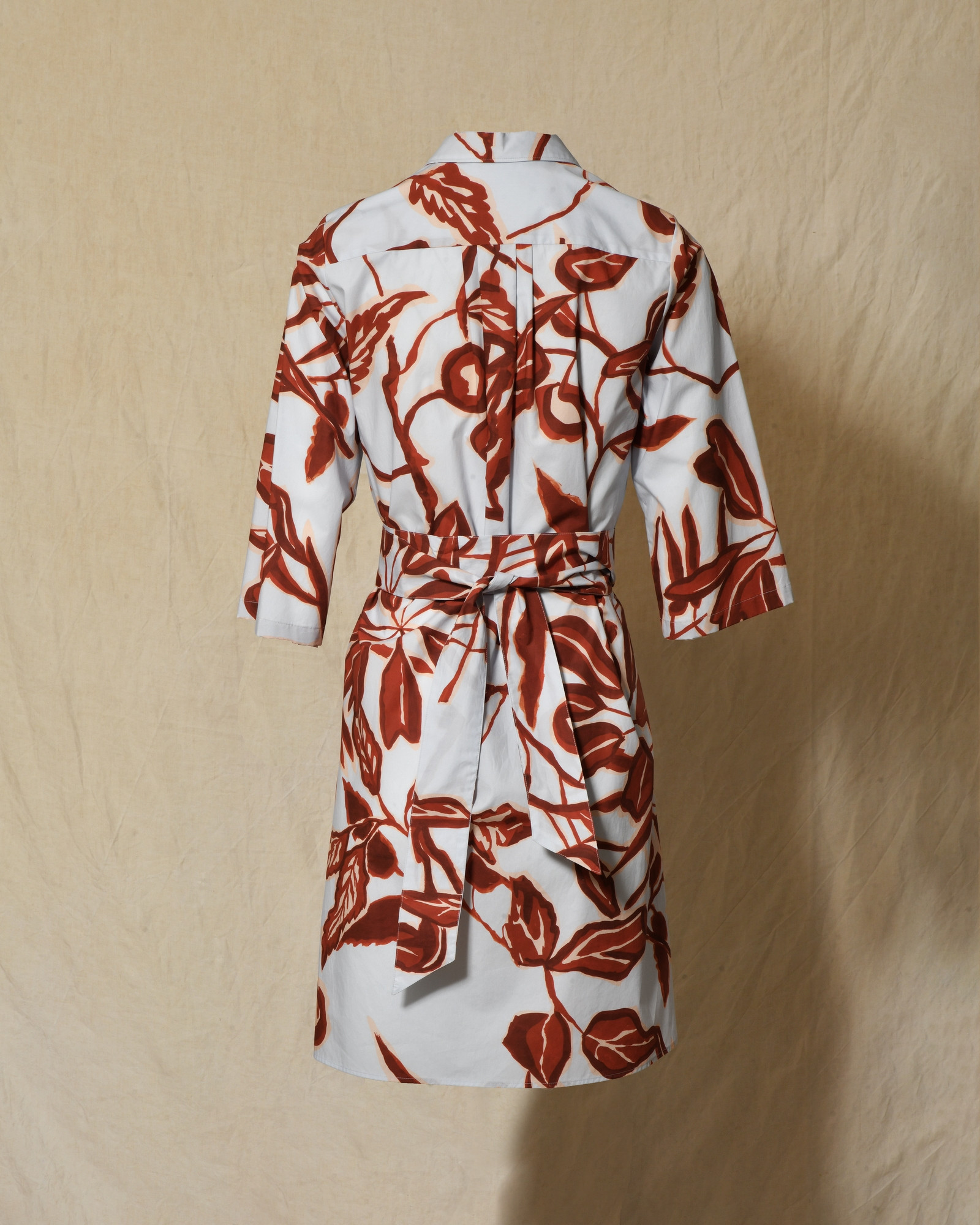 Robe bleue à imprimé florale rouge Lady Cotton