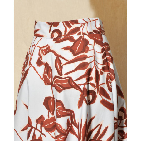 Jupe évasée bleue à imprimé florale rouge Lady Cotton