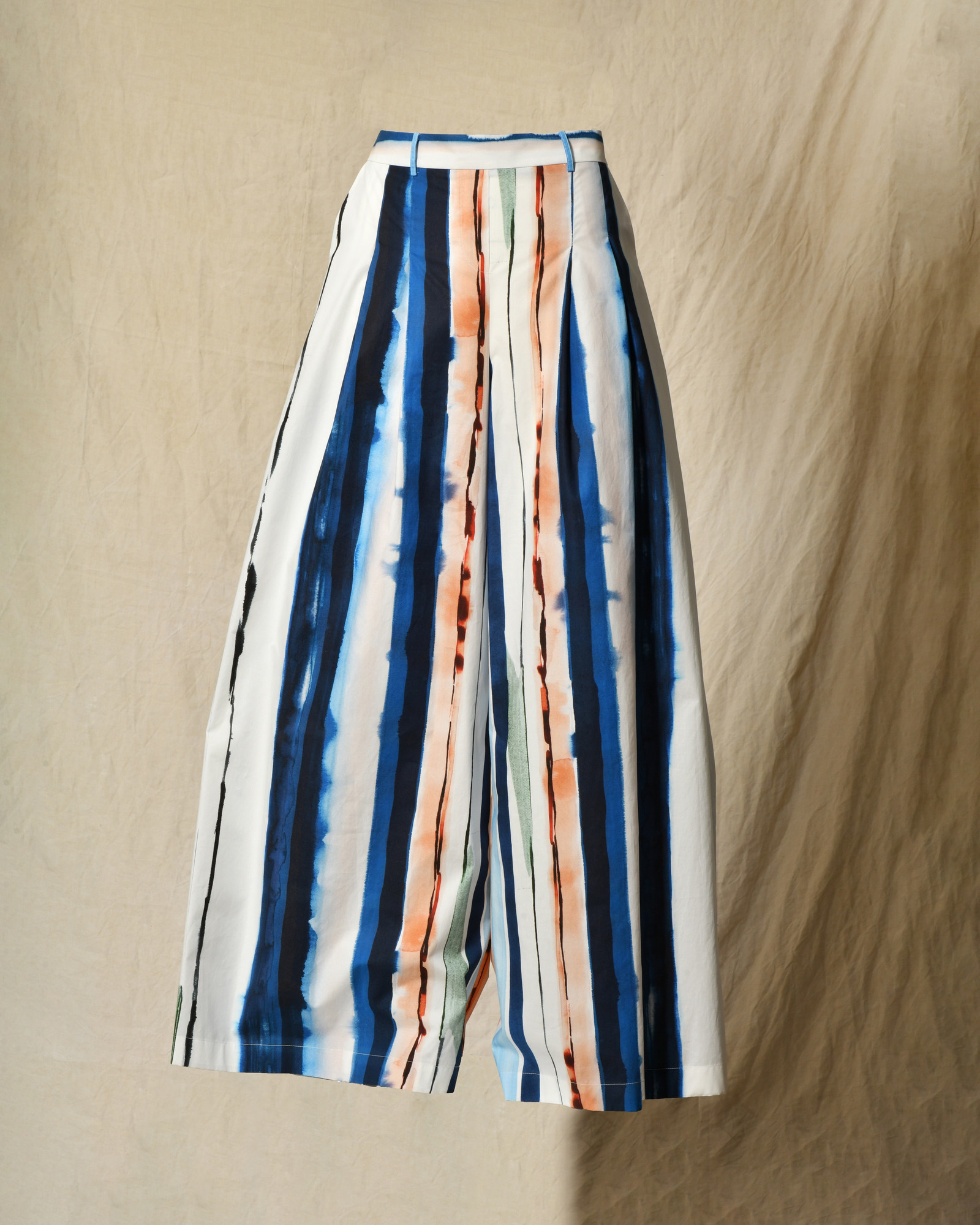 Pantalon blanc à rayures abstraites multicolores Lady Cotton