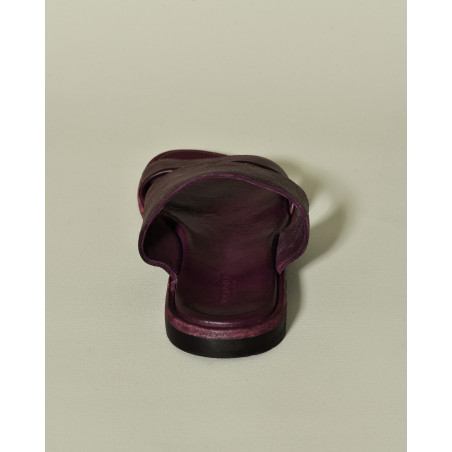 Sandales plates en cuir violettes Brador