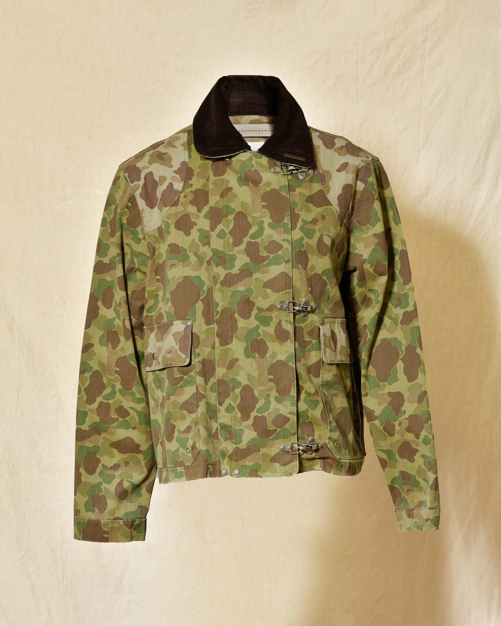 Veste camouflage à col en velours côtelé Front Street