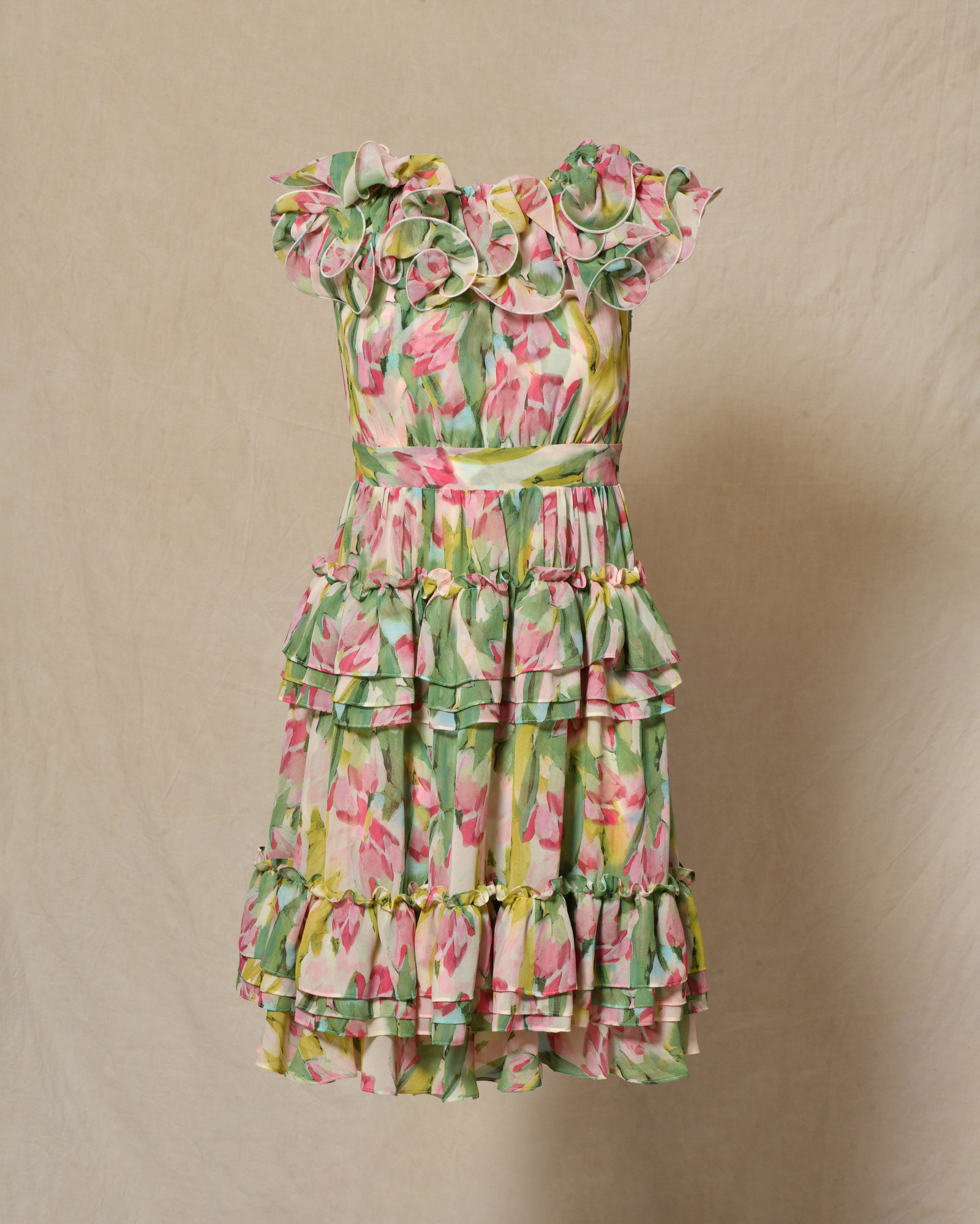 Robe bustier fleurie à volants et fronces multicolores Edward Achour