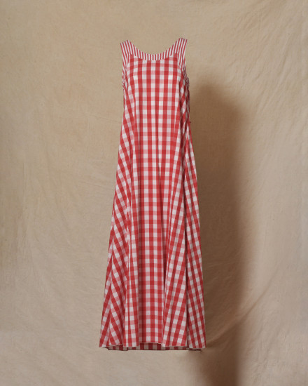 Robe longue sans manches à carreaux rouges Front Street