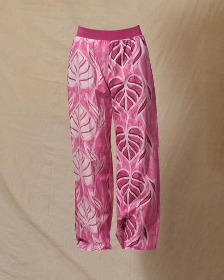Pantalon en coton rose à motifs floraux She'so