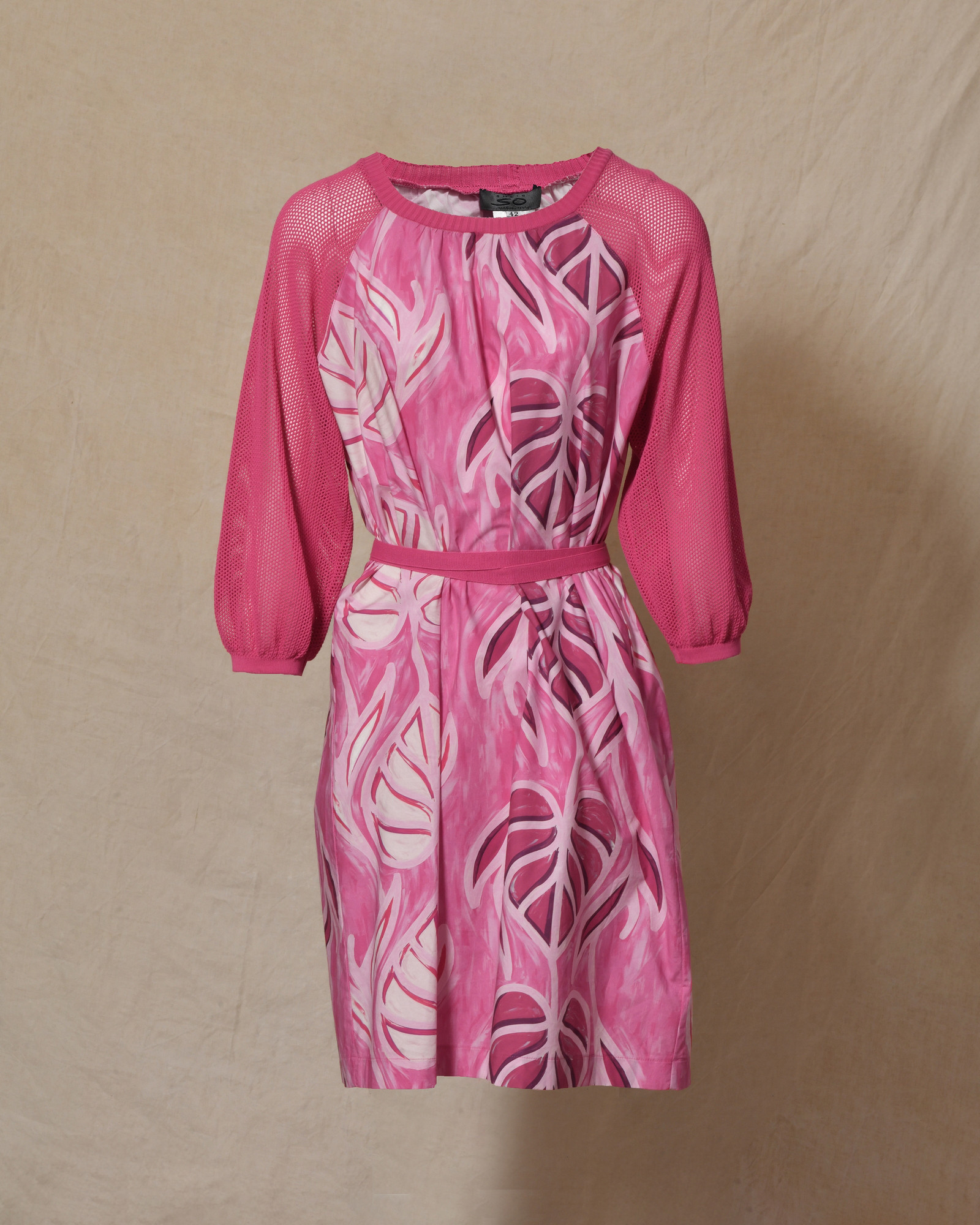 Robe en coton rose à motifs floraux She'so