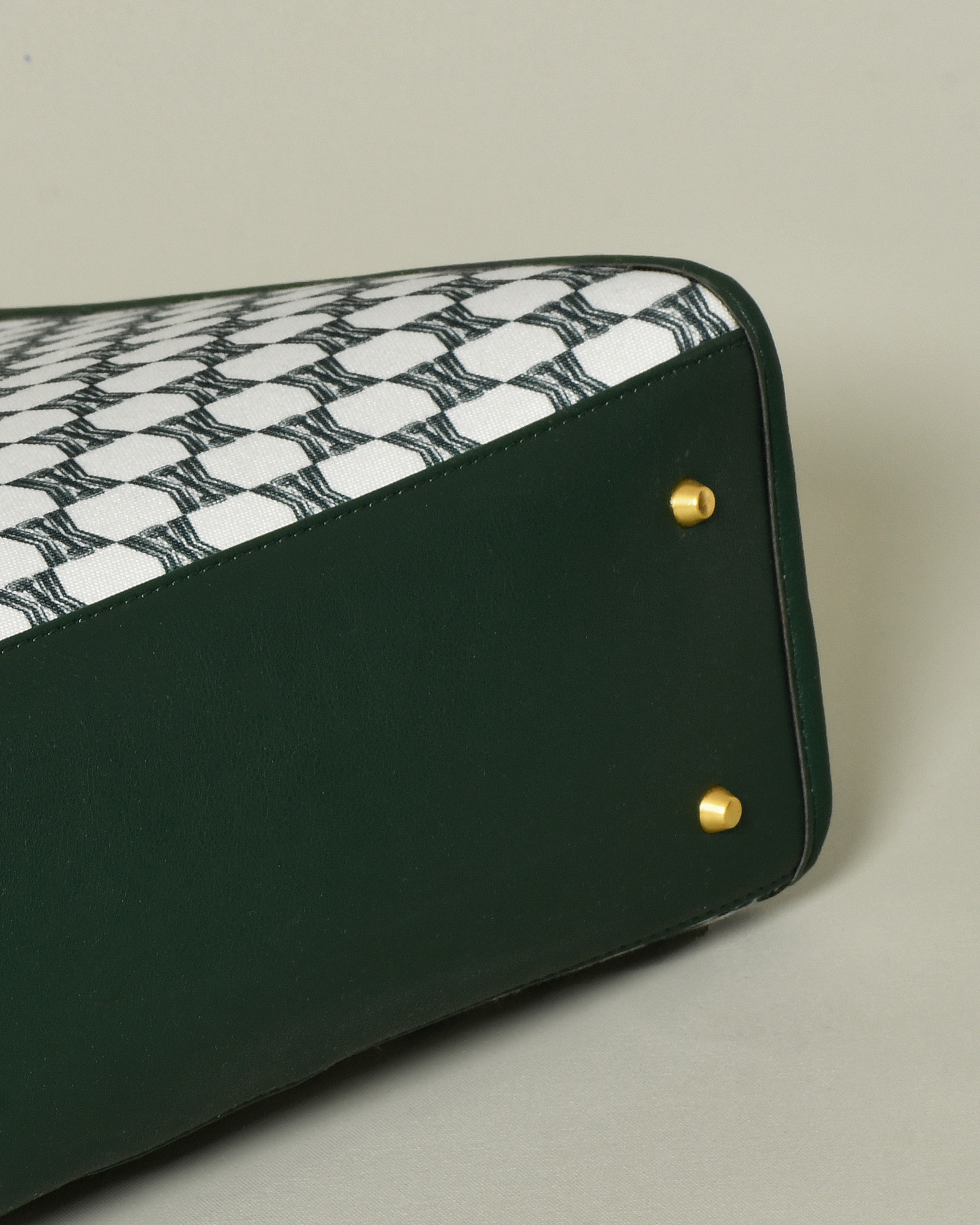 Sac cabas vert à motif monogramme Kassandre