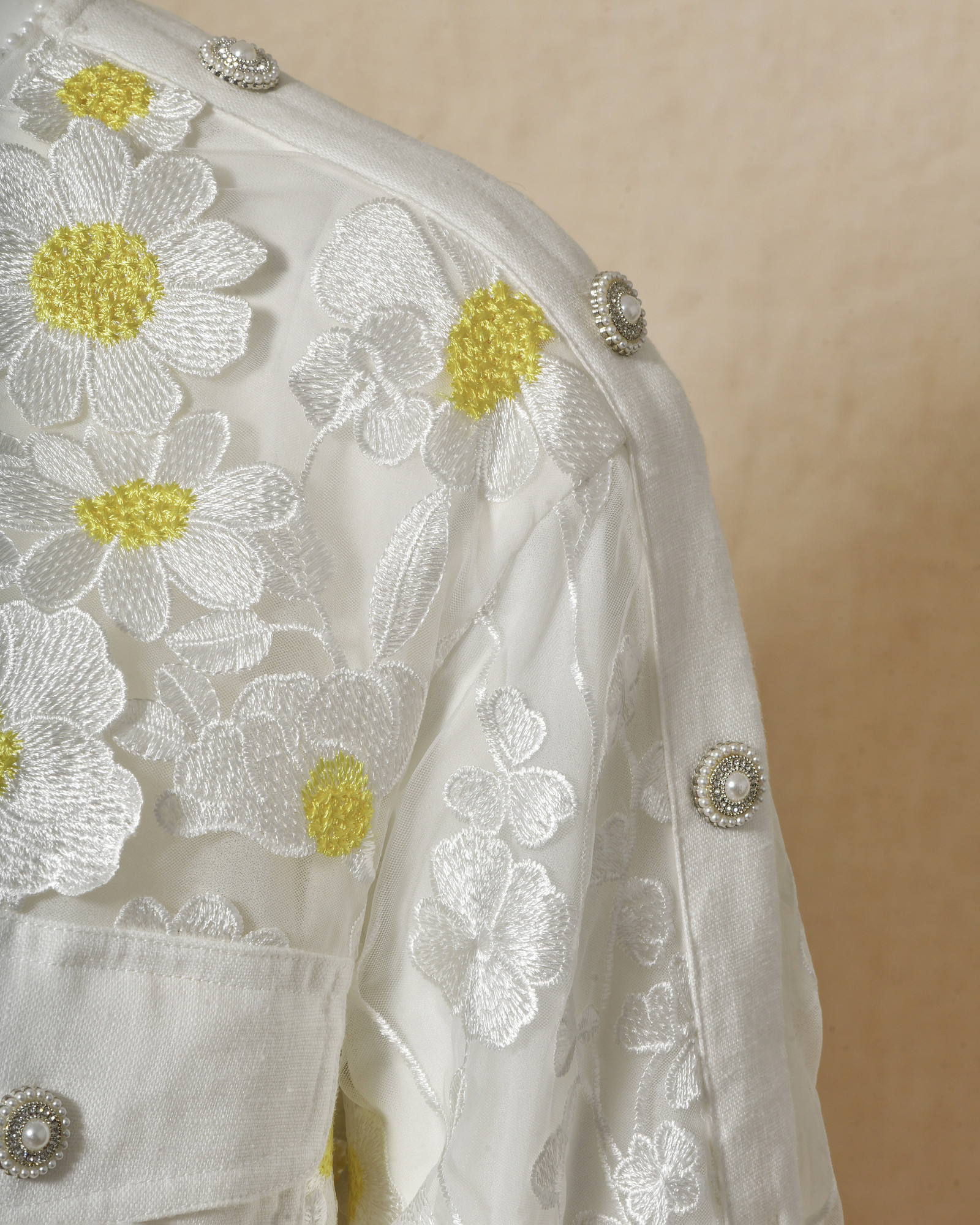 Top blanc à broderie floral Edward Achour