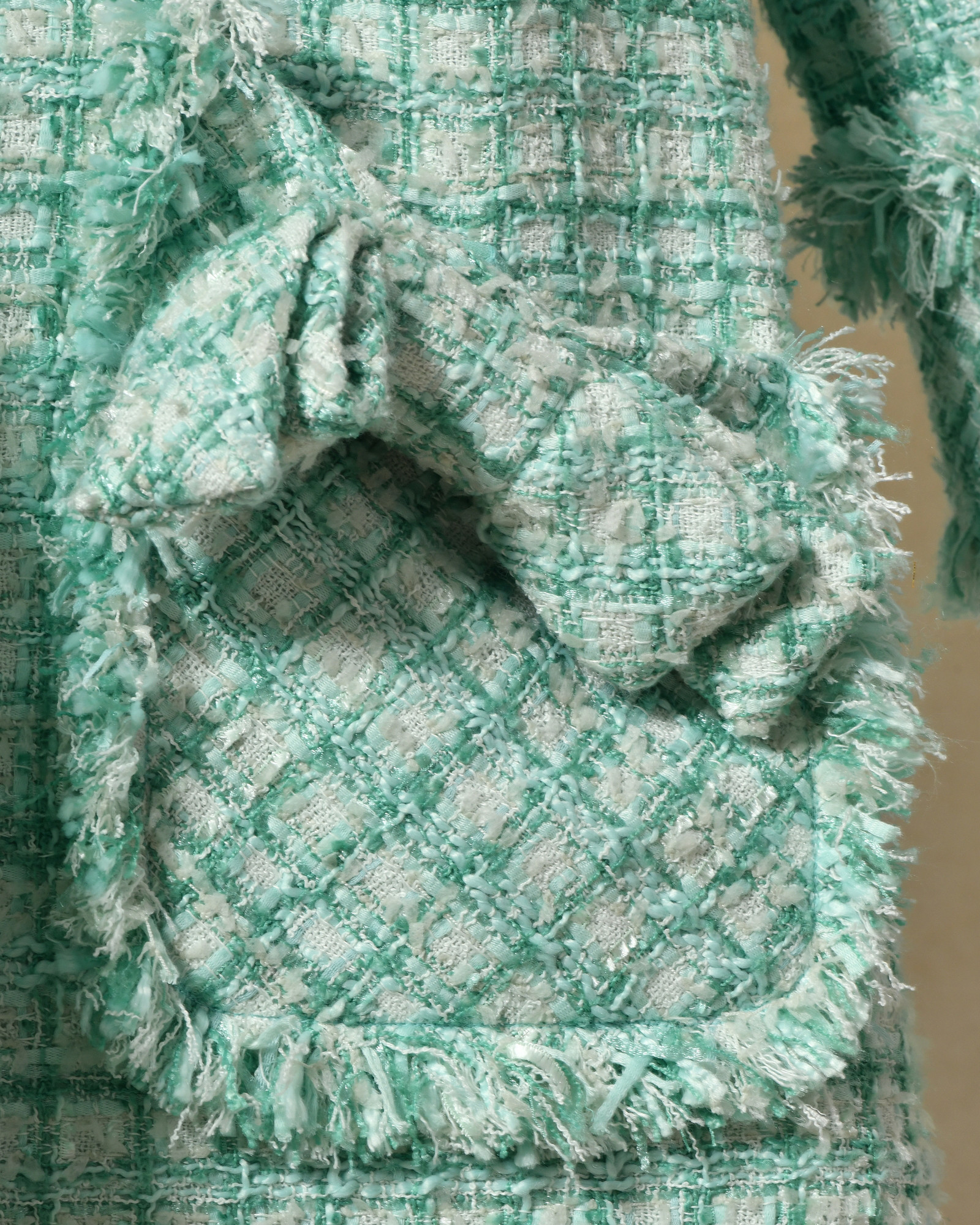 Manteau en tweed bleu à dos plissé Edward Achour