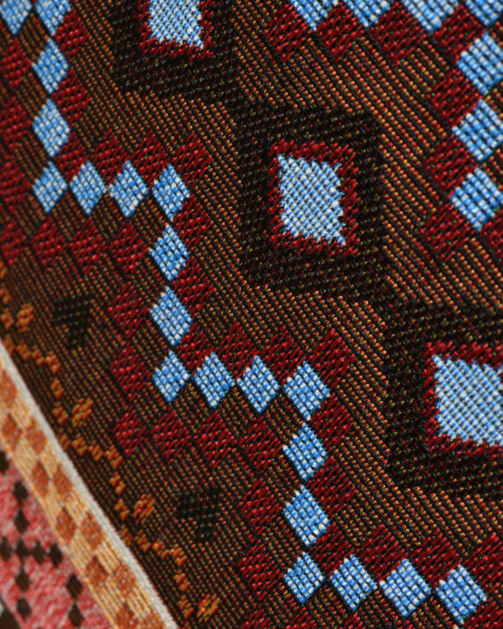 Sac à motifs ethniques en raphia et fausse fourrure La Milanesa