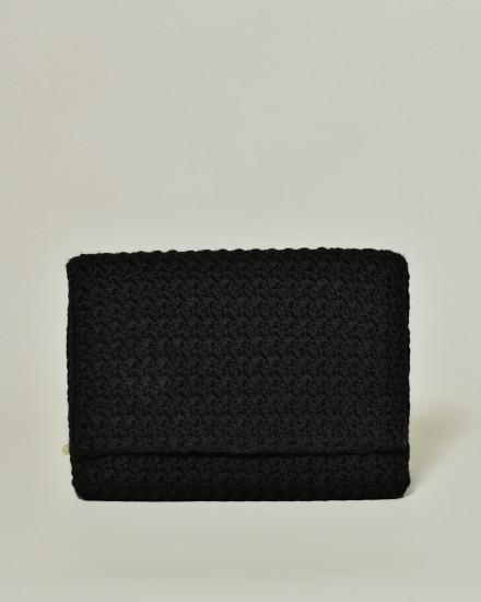 Pochette en crochet noir La Milanesa