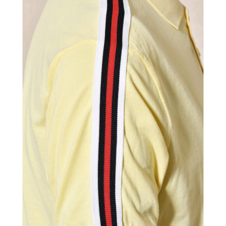 Polo en coton piqué jaune à bandes latérales Les Copains