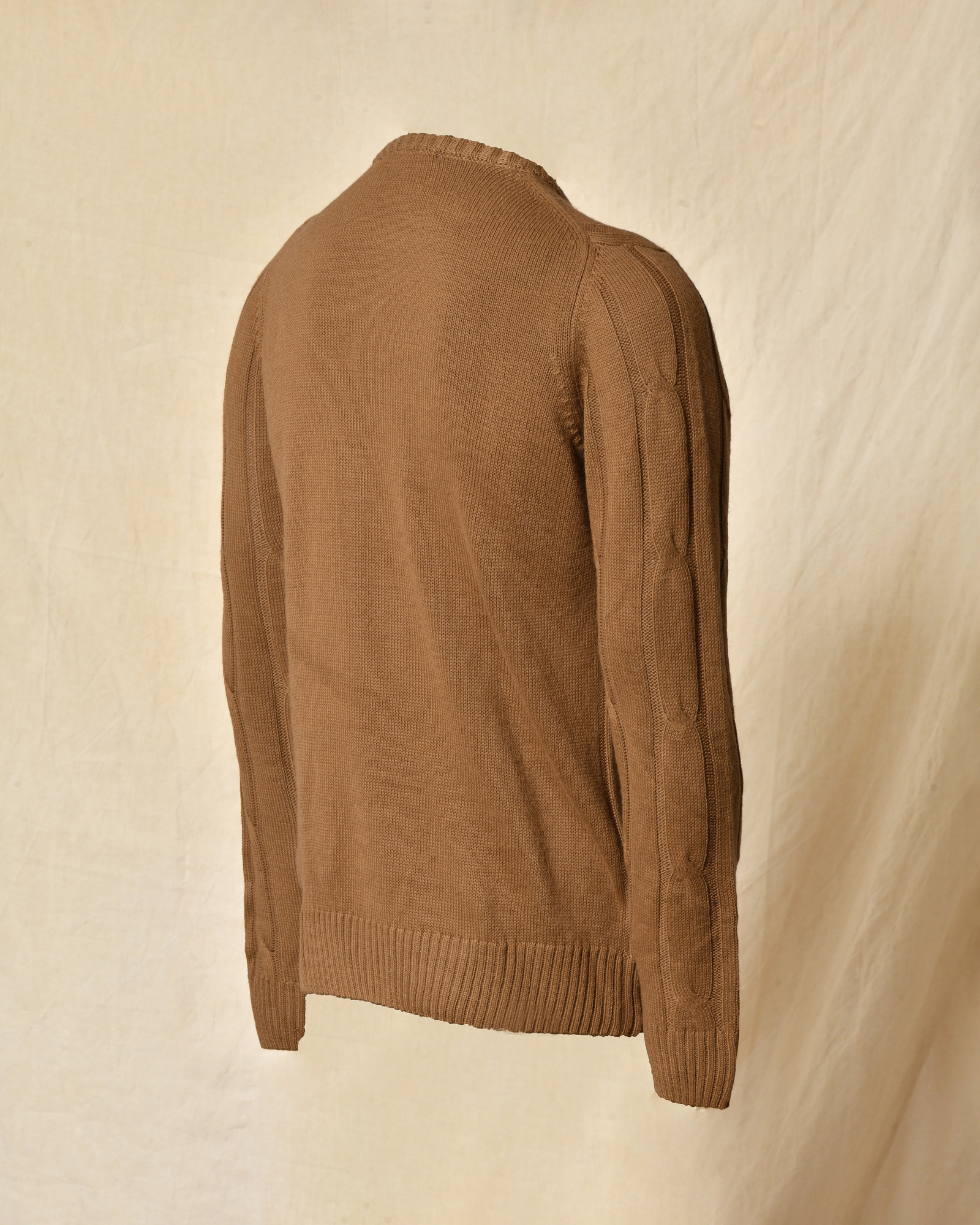 Pull en maille torsadée camel Daniele Alessandrini